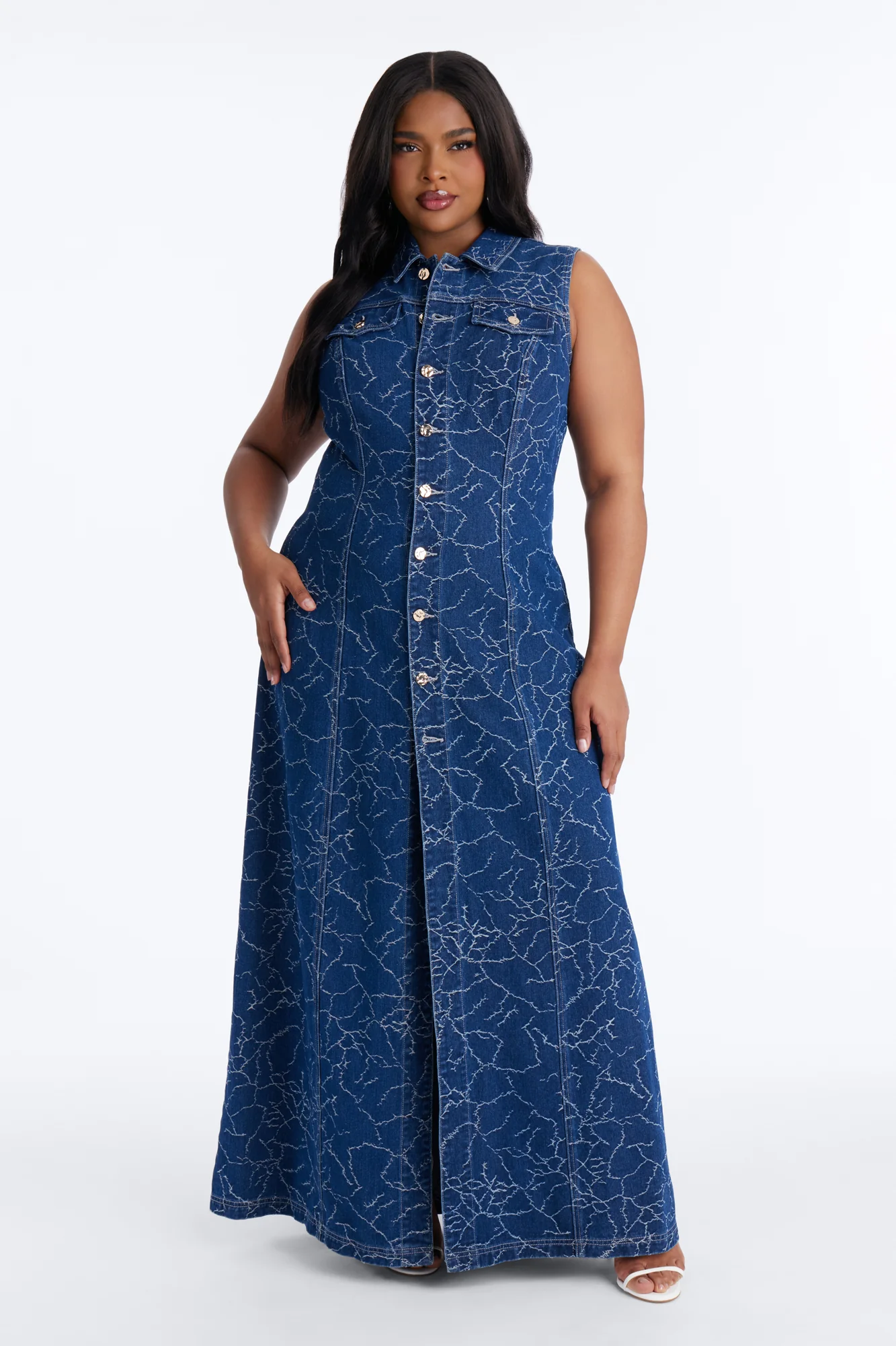 Safiya Denim Maxi Dress - Dark Wash - Image 4