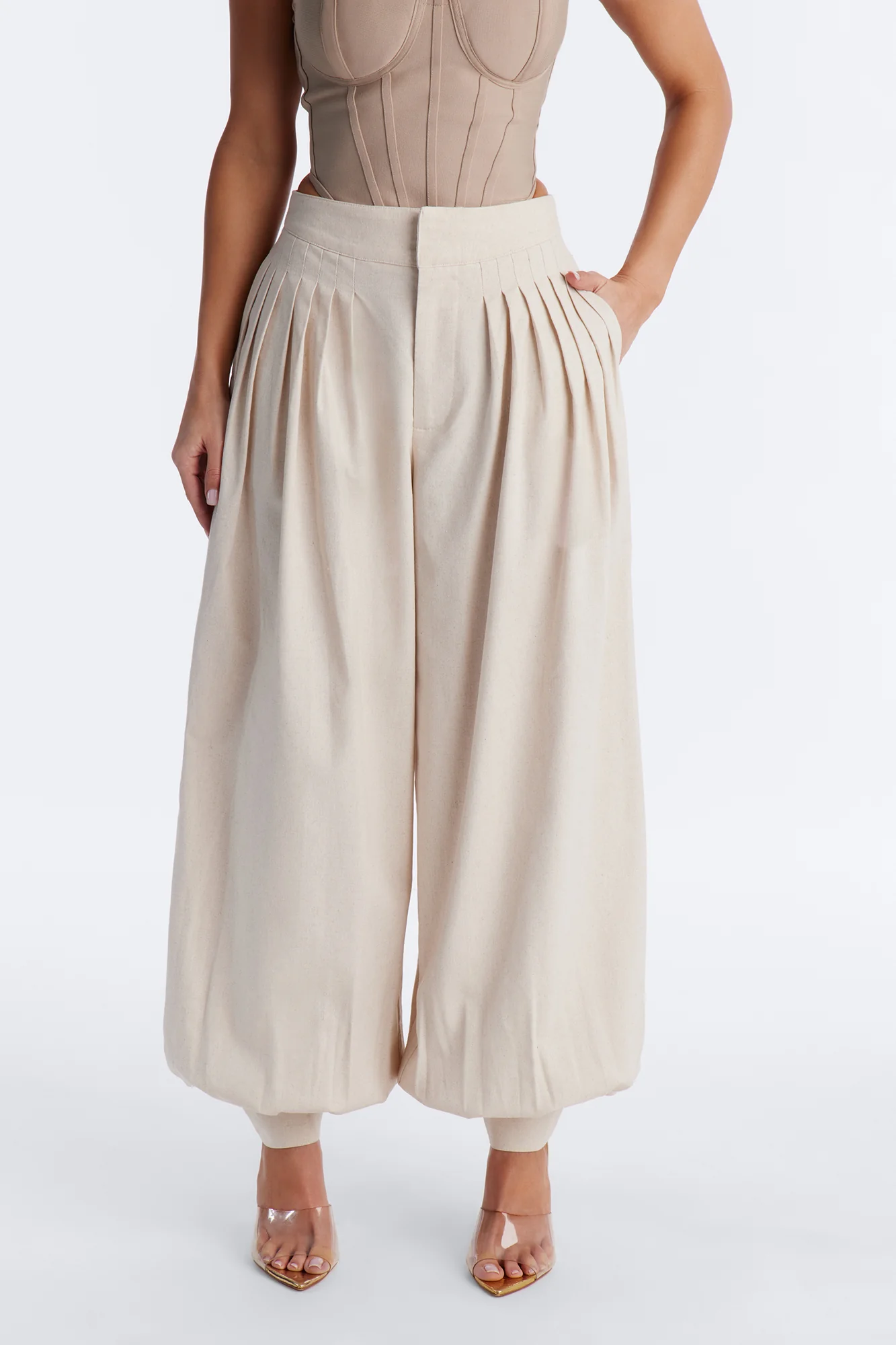 Samantha High Waisted Balloon Jogger Pant 30″ - Natural - Image 2