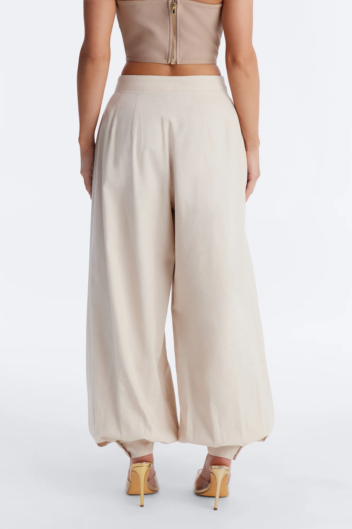 Samantha High Waisted Balloon Jogger Pant 30″ - Natural - Image 3