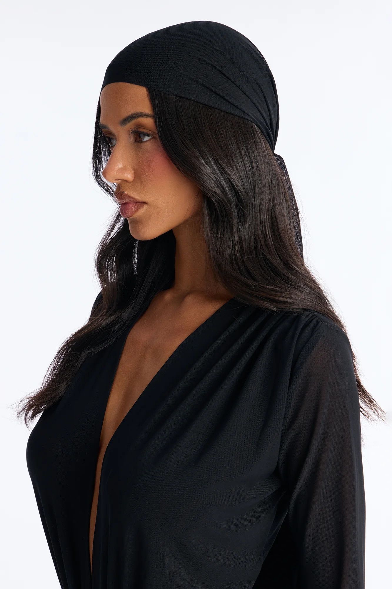 Sara Plunge Neck Jumpsuit And Headscarf 2 Piece Set - Black - Image 3