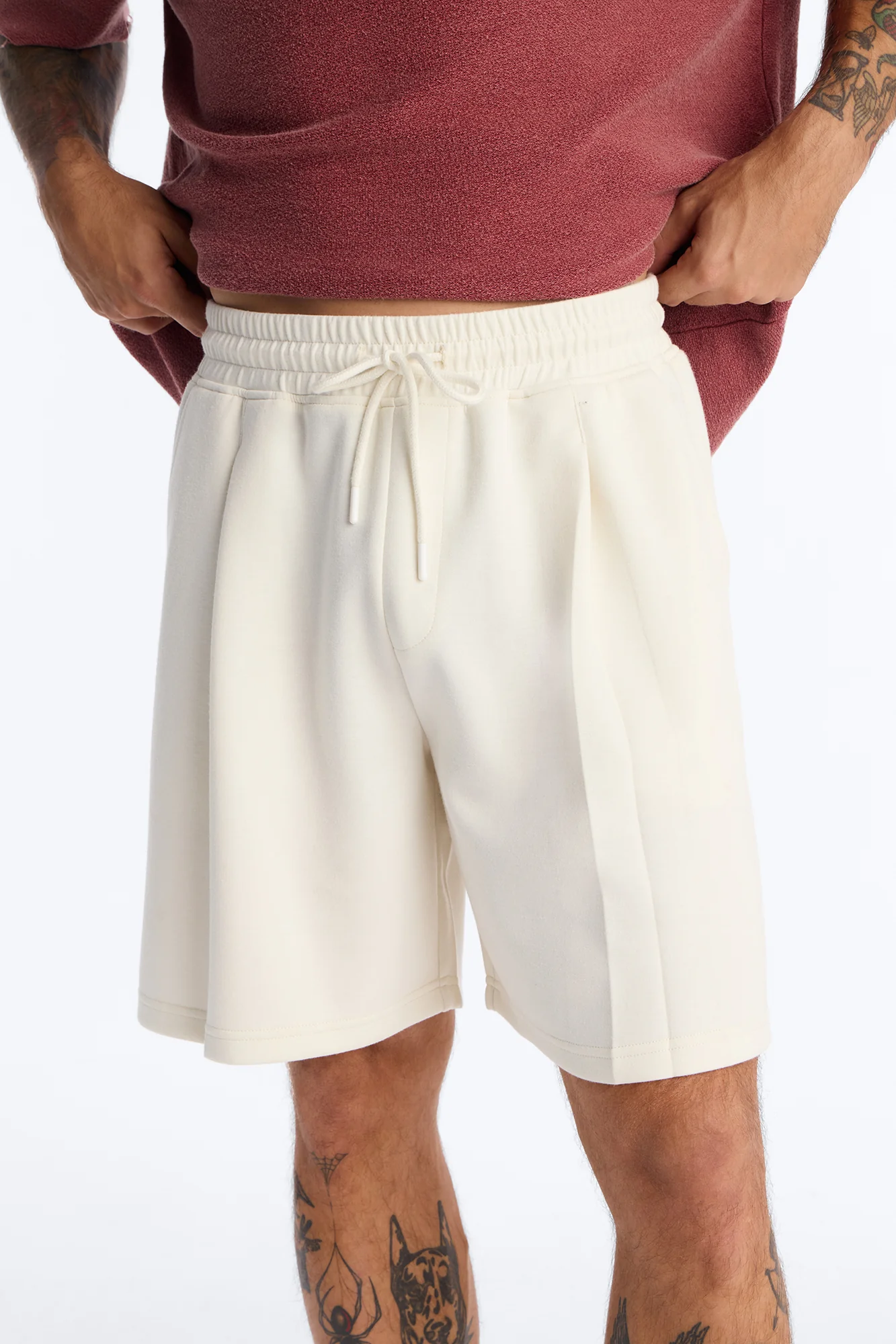 Savoy Pleated Short - Cream - Image 3