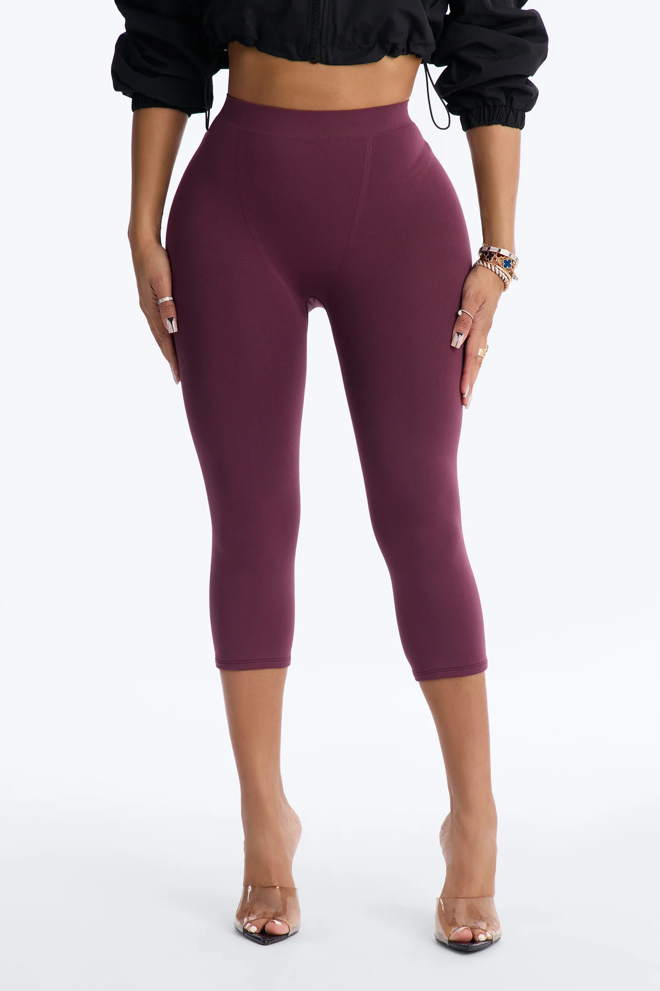 Seamless Smooth Double Lined Capri Pant - Plum - Image 2
