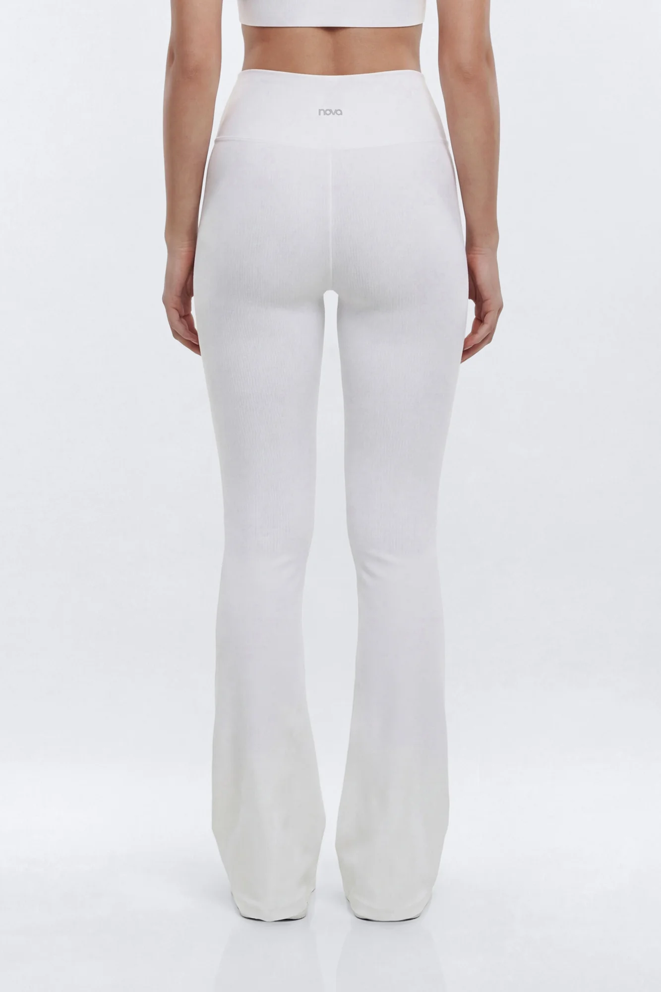 SeamlessLift™ 32″ High Rise Flare Legging - Bright White - Image 3