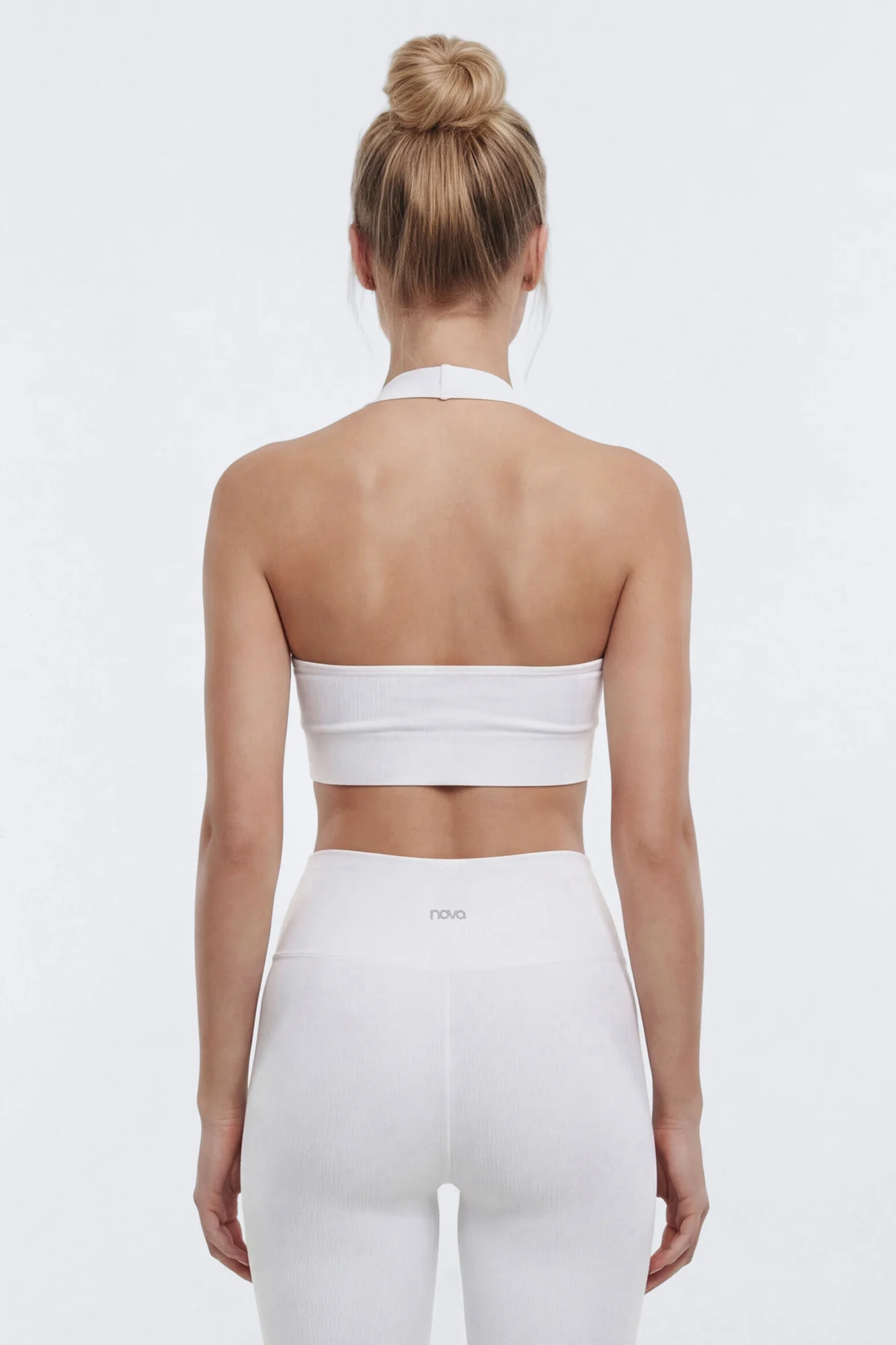 SeamlessLift™ Halter Sports Bra - Bright White - Image 3