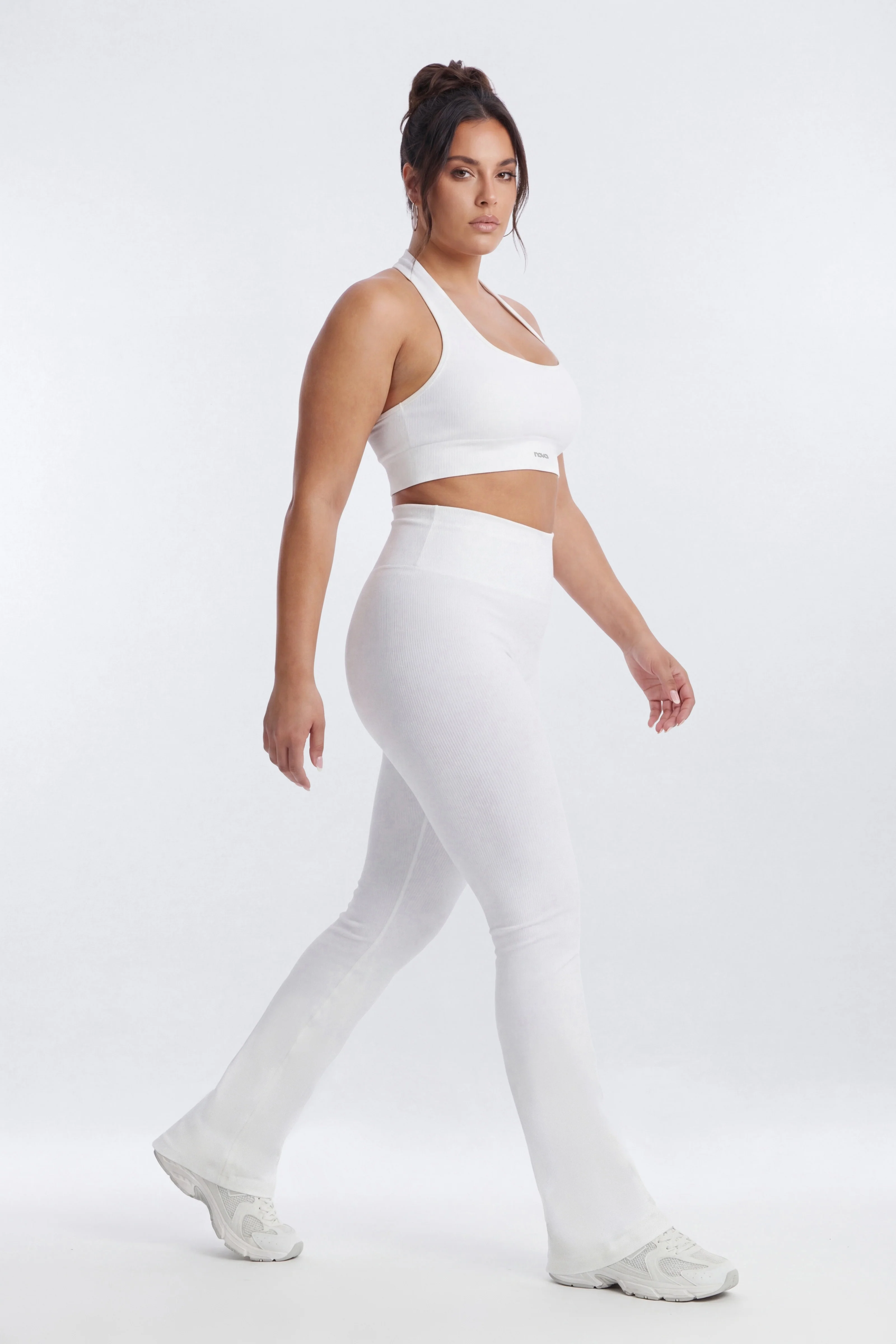 SeamlessLift™ Halter Sports Bra - Bright White - Image 7