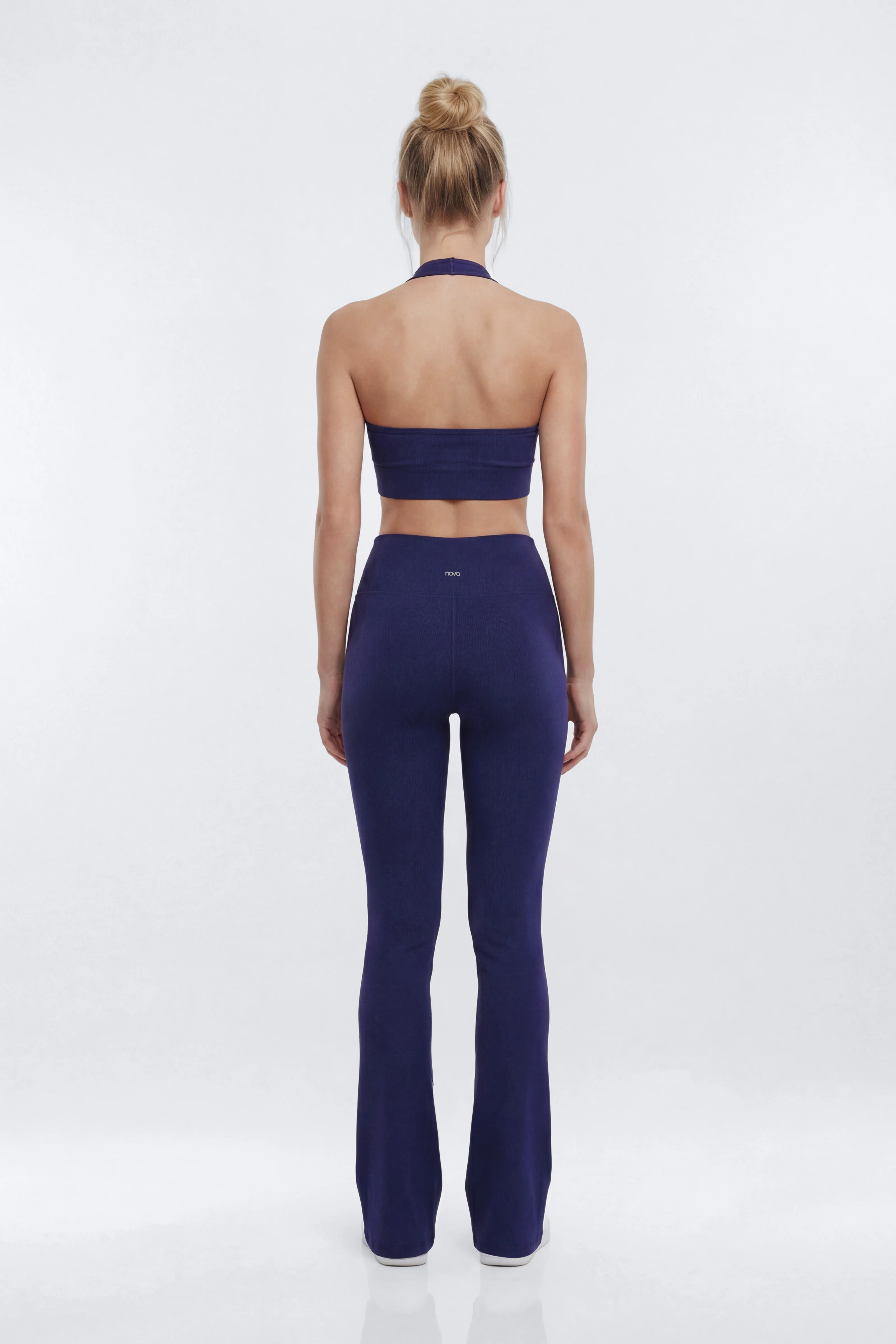 SeamlessLift™ Halter Sports Bra - Navy - Image 3