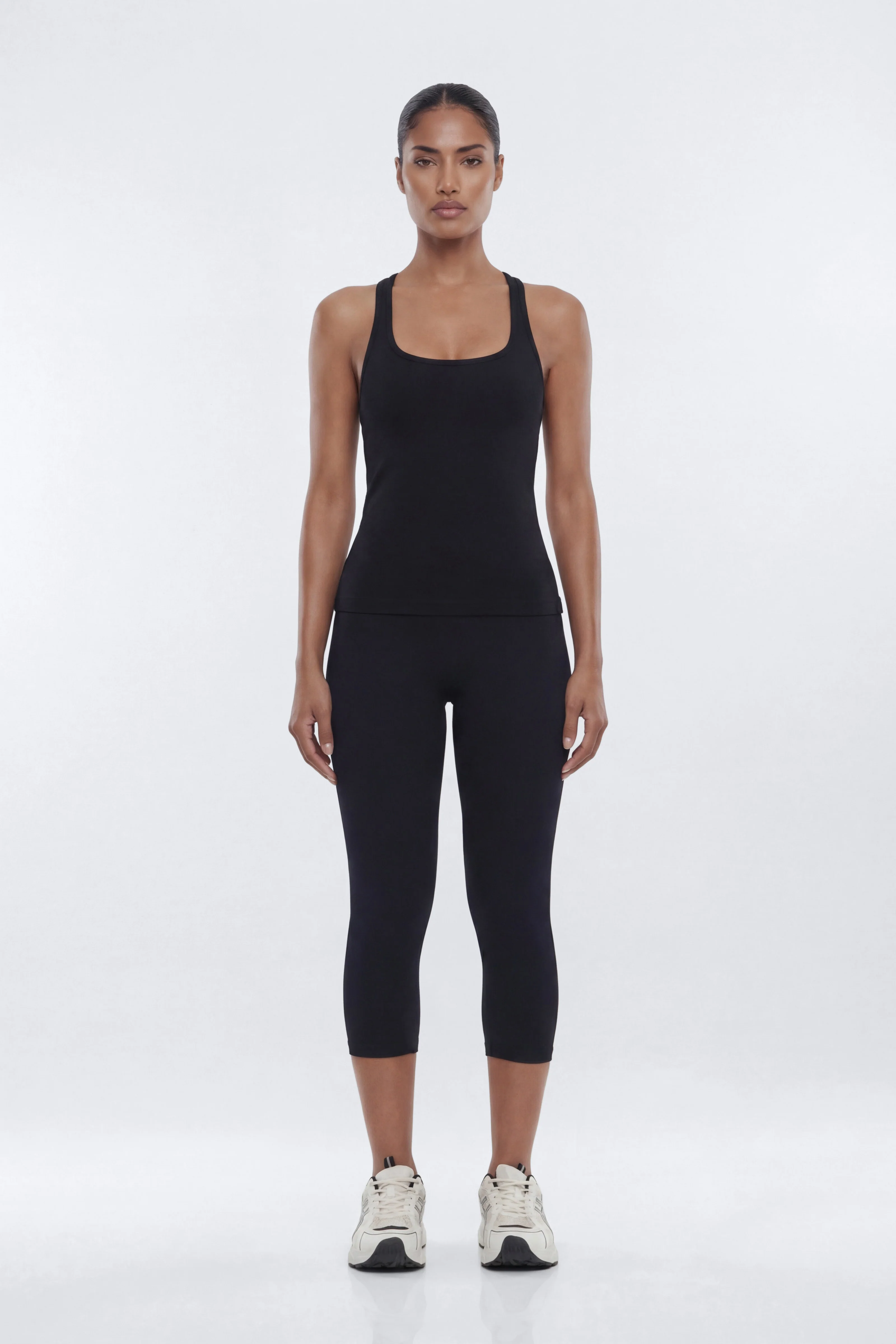 SeamlessLift™ Scoop Neck Racerback Active Tank - Black - Image 2