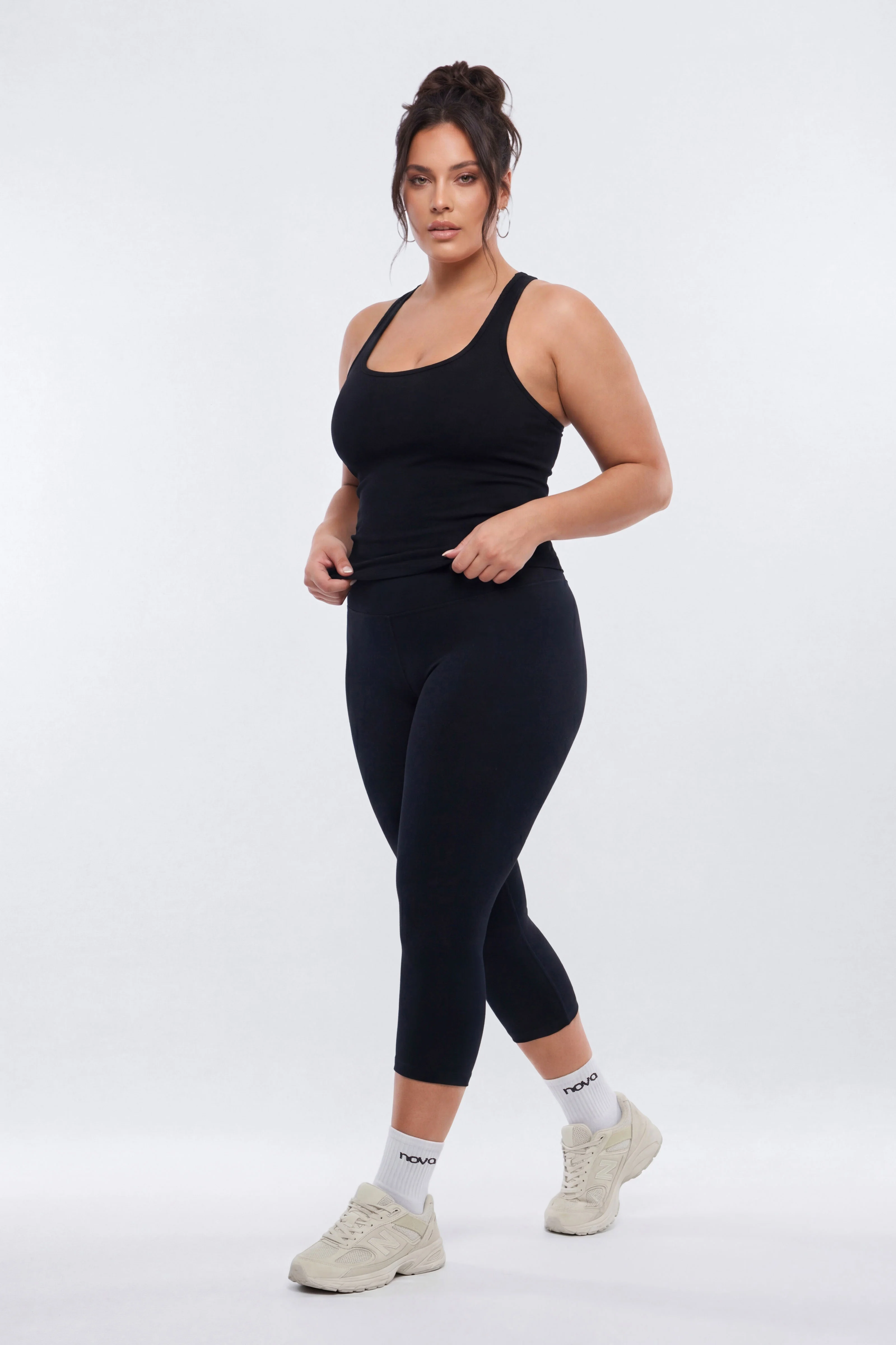 SeamlessLift™ Scoop Neck Racerback Active Tank - Black - Image 6