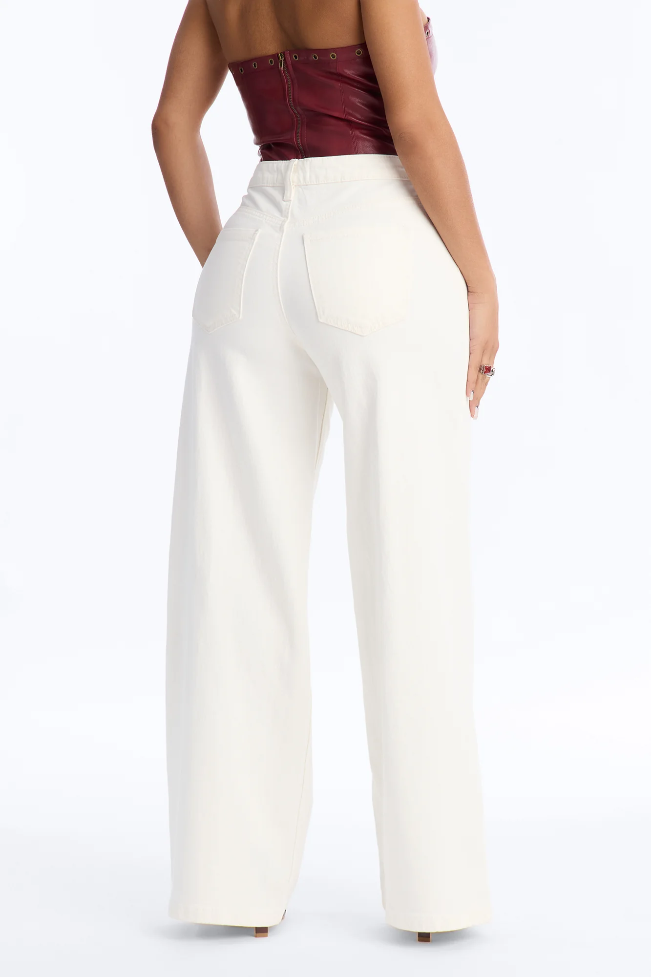Secret Romance Mid Rise Wide Leg Jeans - White - Image 3