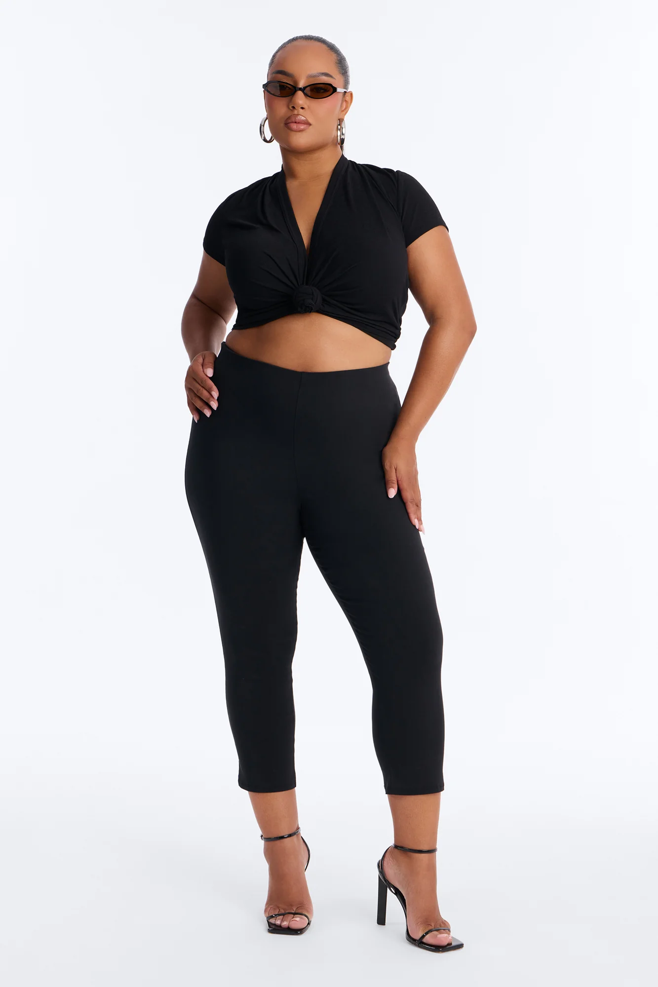Selena Textured Knot Short Sleeve Top - Black - Image 6