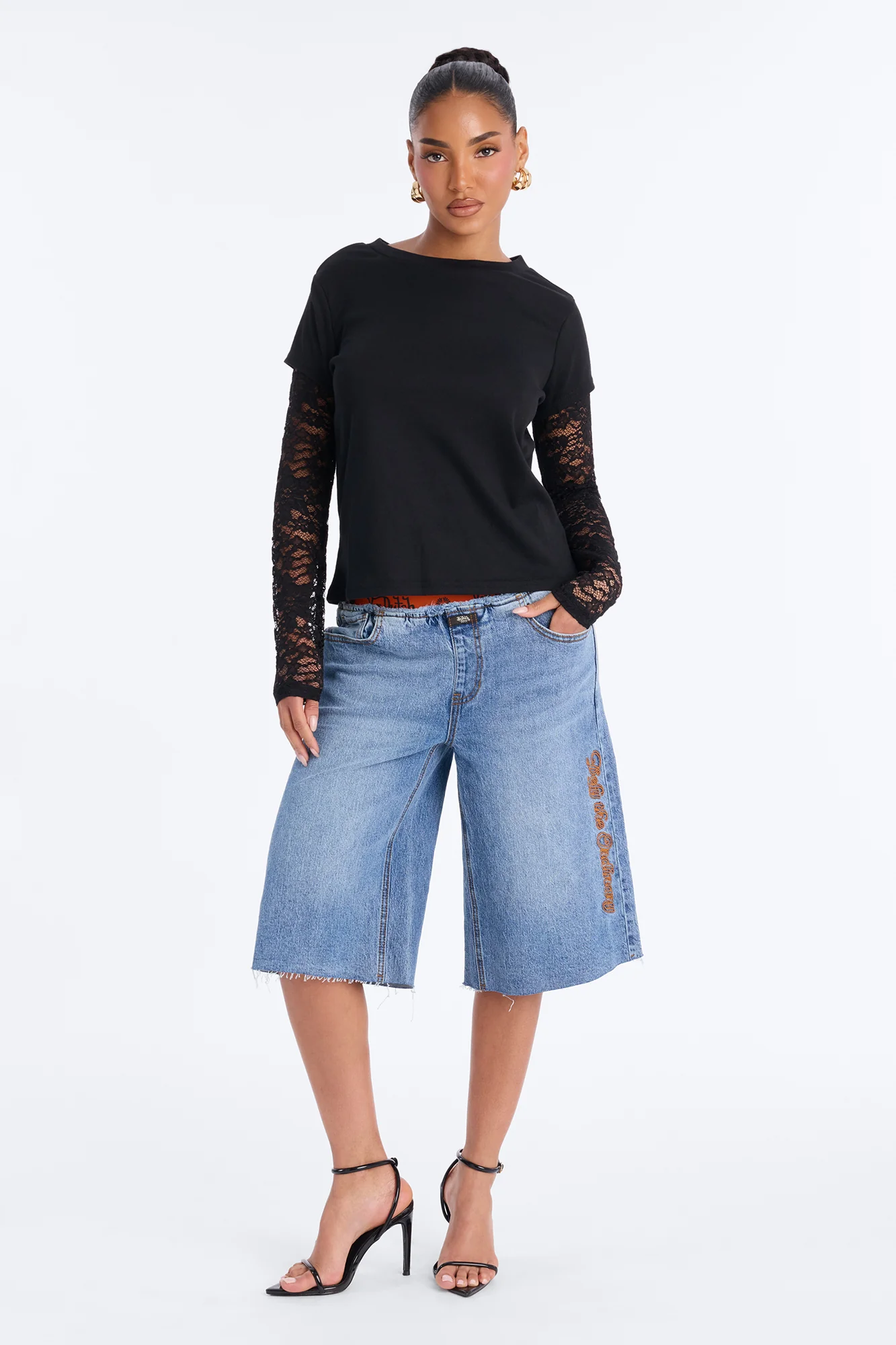 Selene Crew Neck Lace Long Sleeve Top - Black - Image 2