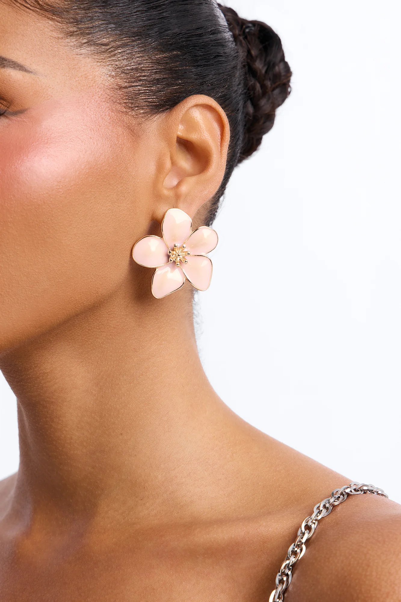 Serene Blossom Stud Earrings - Pink