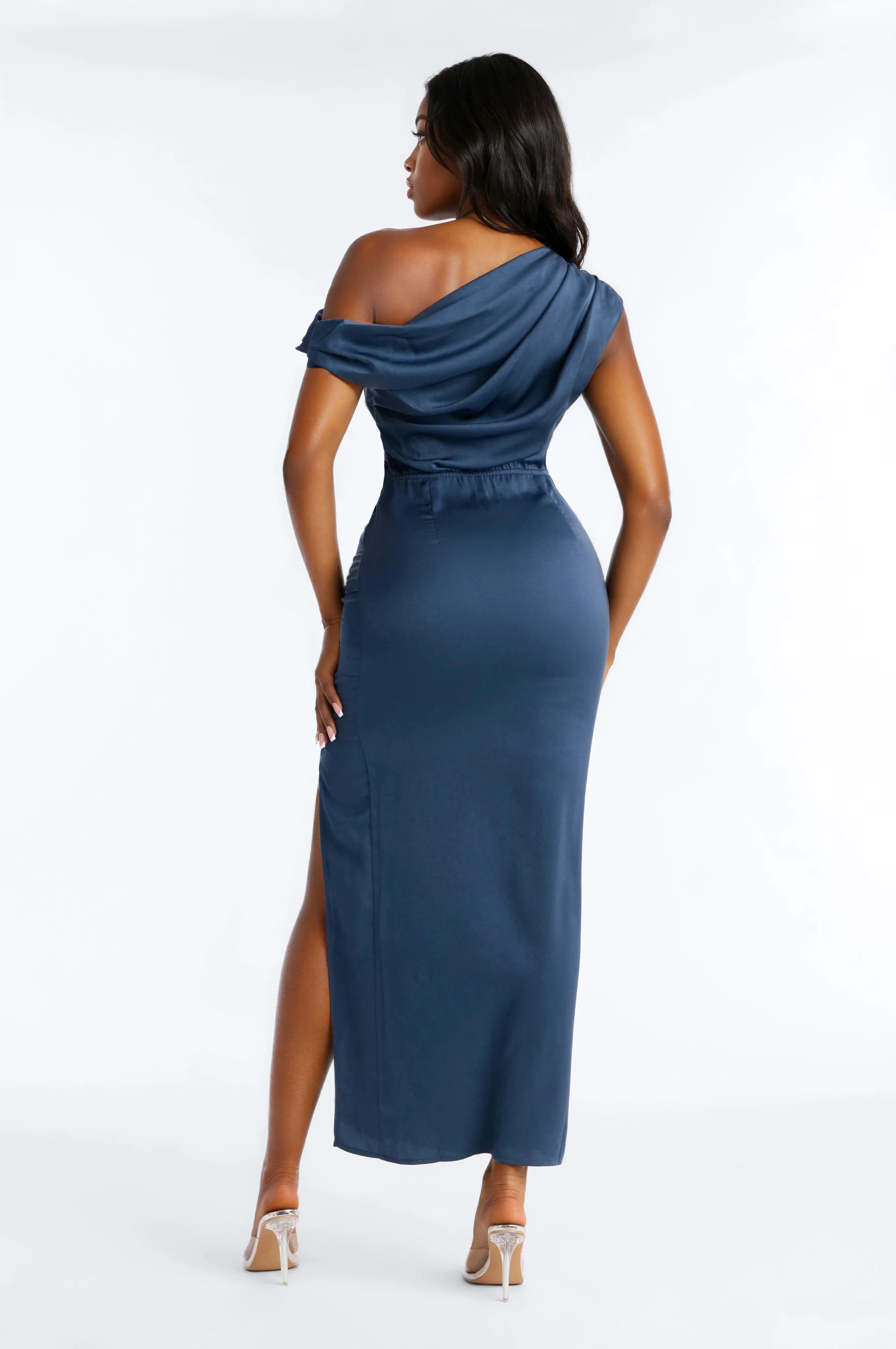 Set The Mood Satin Maxi Dress - Navy - Image 4
