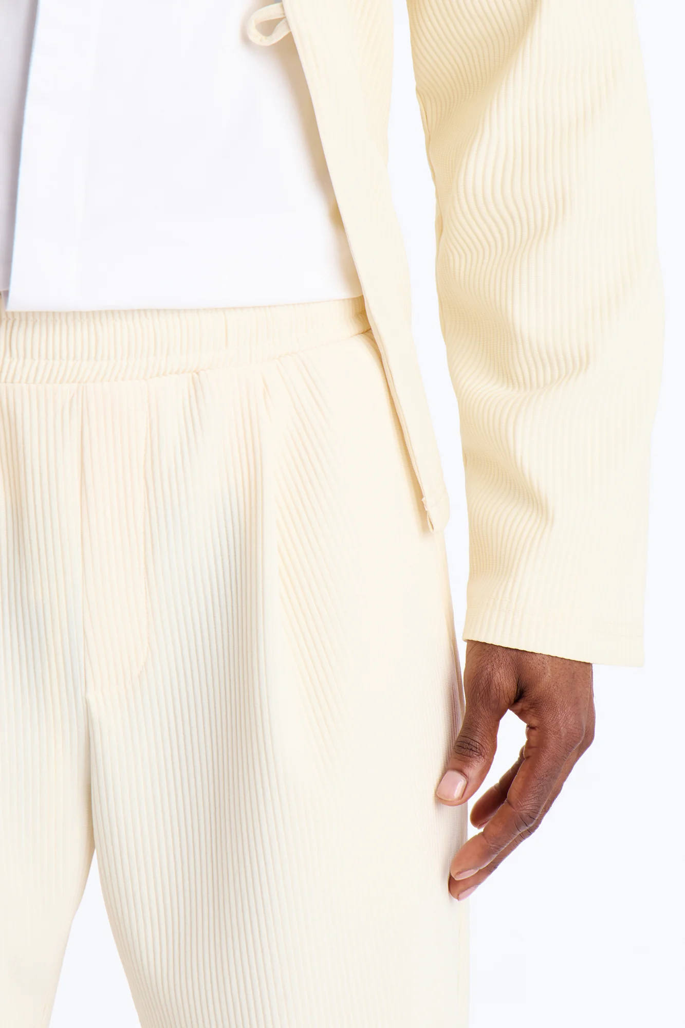 Show Up Straight Pleated Casual Trouser - Cream - Image 3