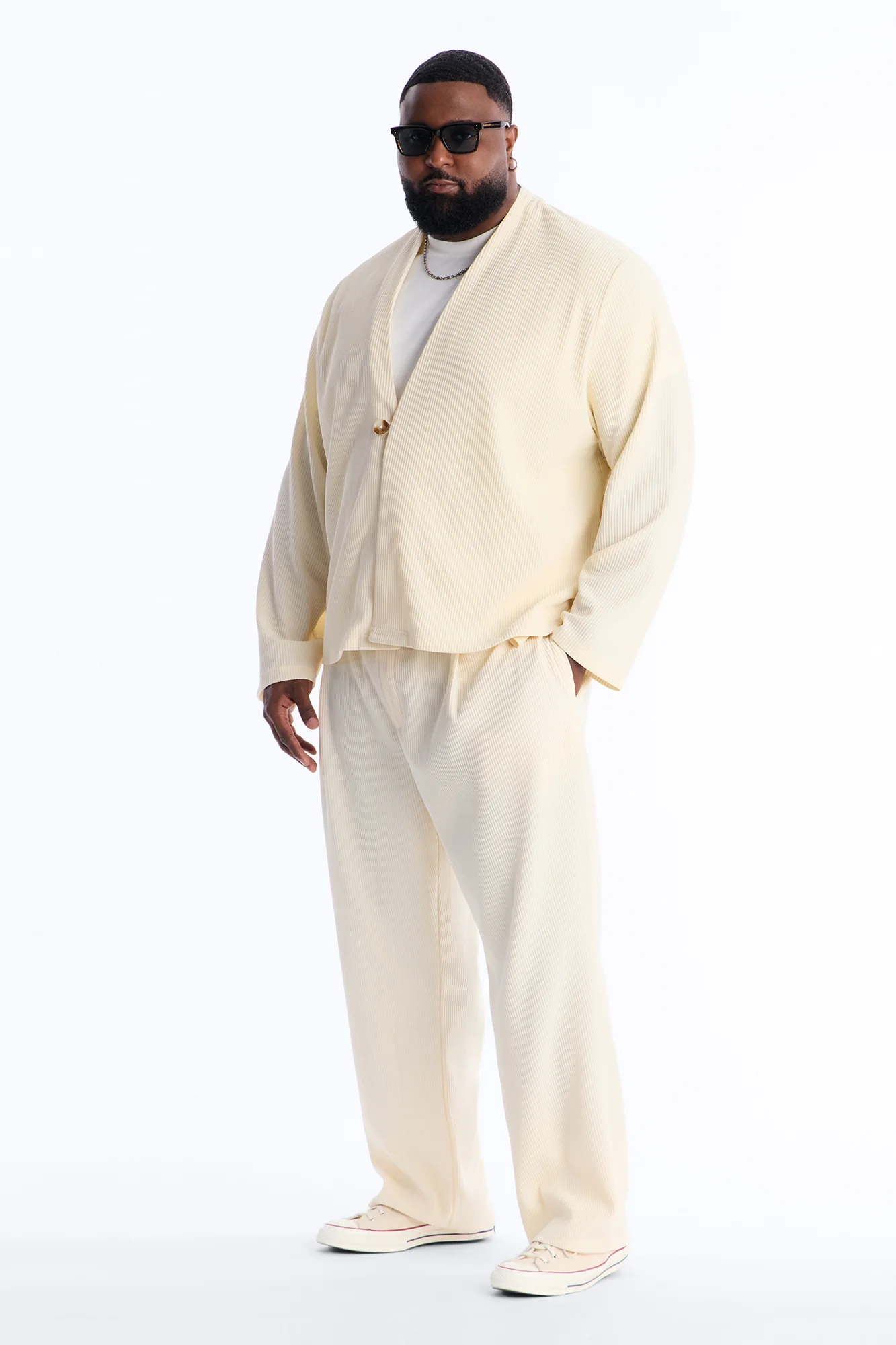 Show Up Straight Pleated Casual Trouser - Cream - Image 7