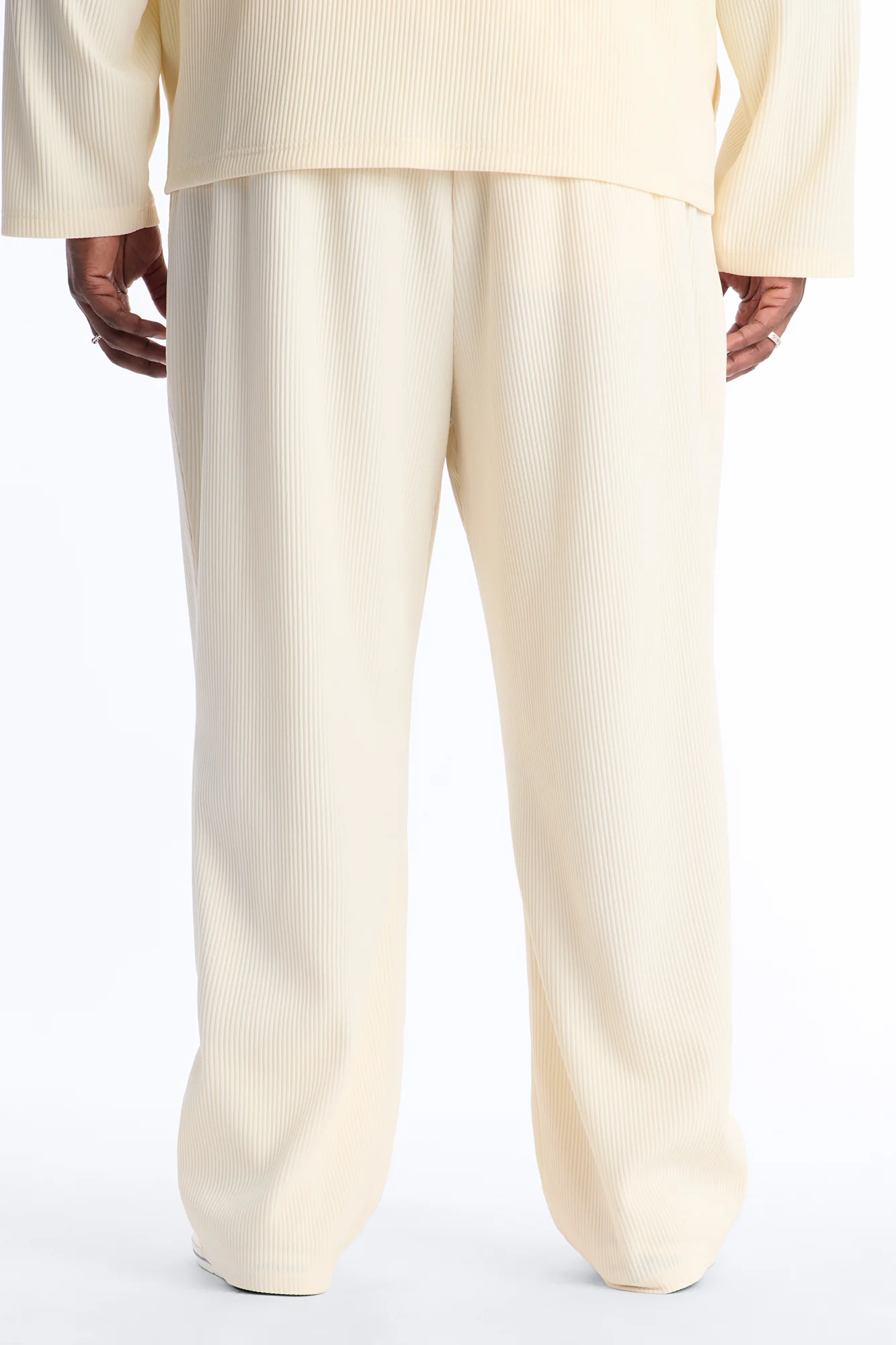 Show Up Straight Pleated Casual Trouser - Cream - Image 9