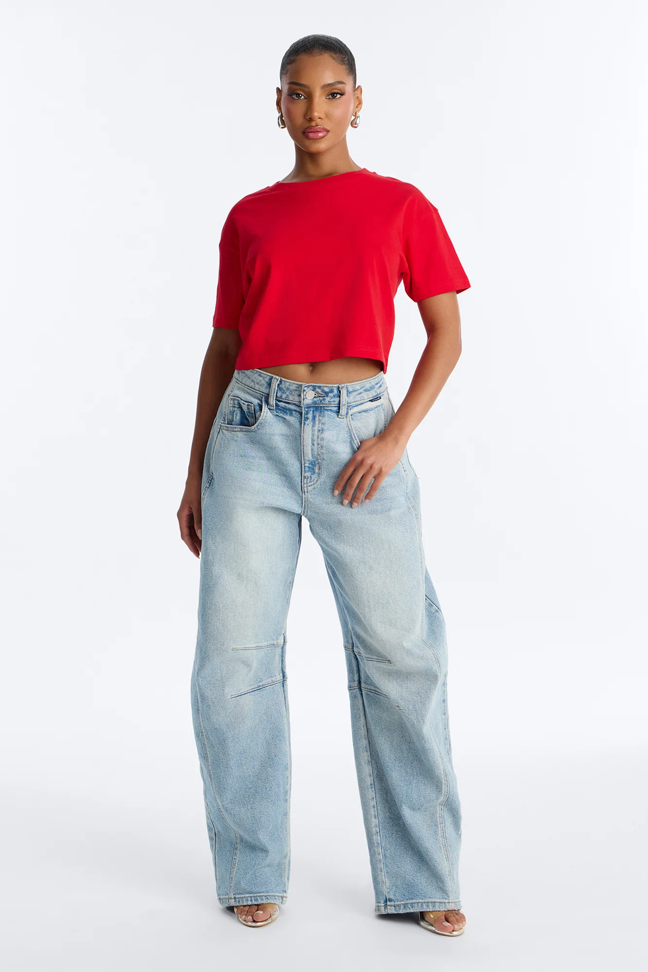 Simple And Modern Cropped Tee - Red - Image 2