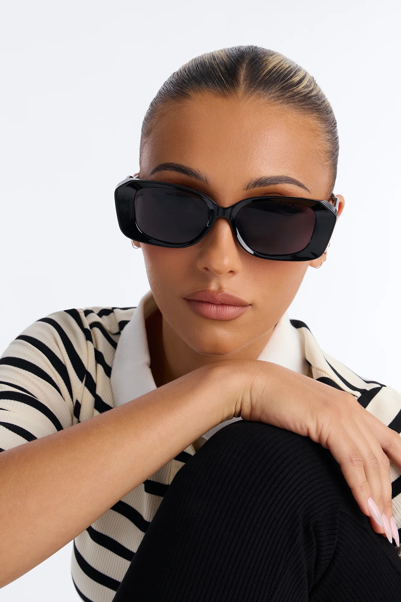So Relaxed Sunglasses - Black