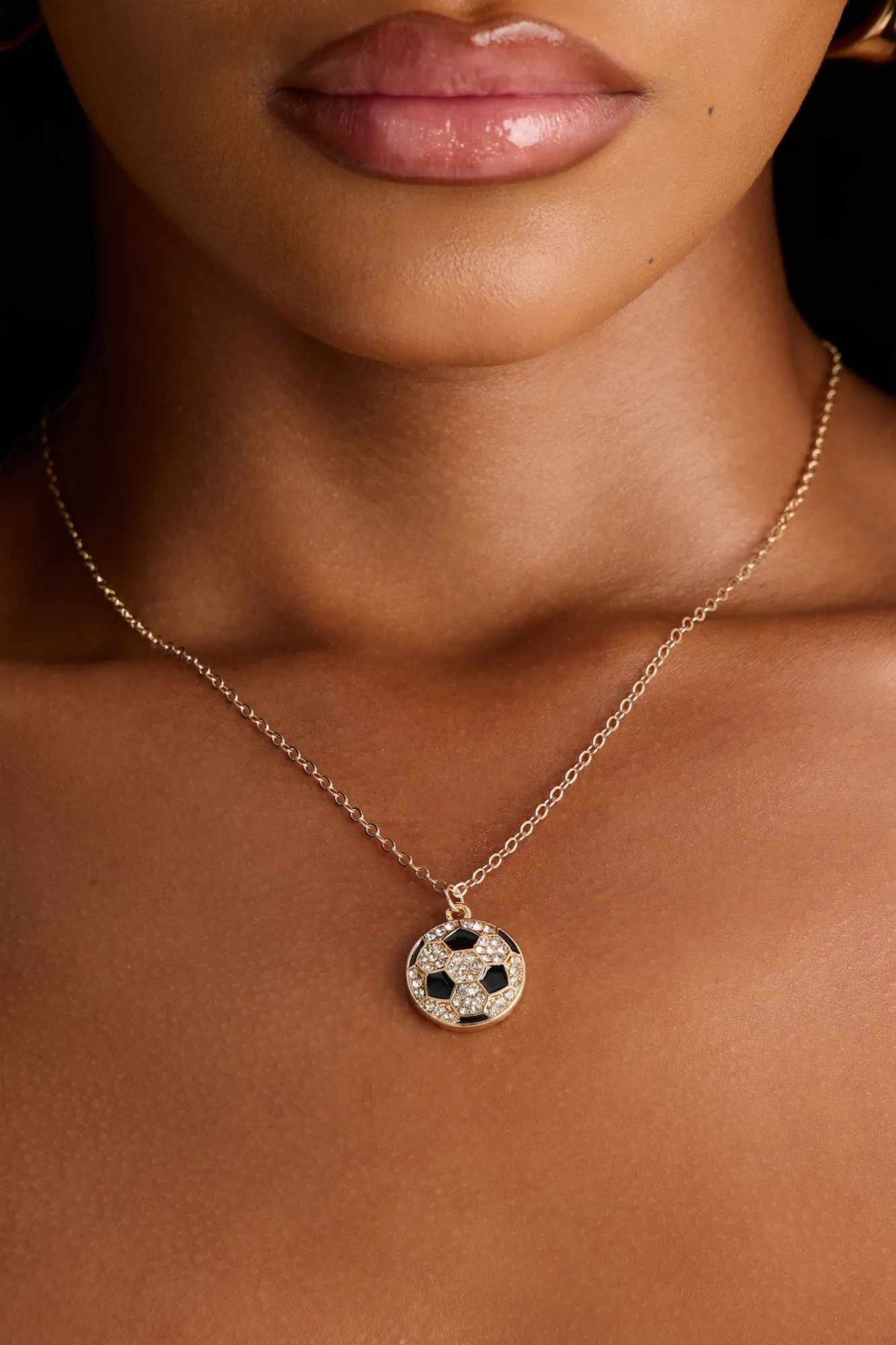 Soccer Mami Necklace - Black/Gold