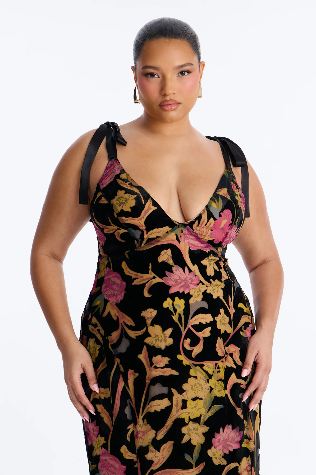 Soft Aesthetic Velvet Gown - Black/combo - Image 6