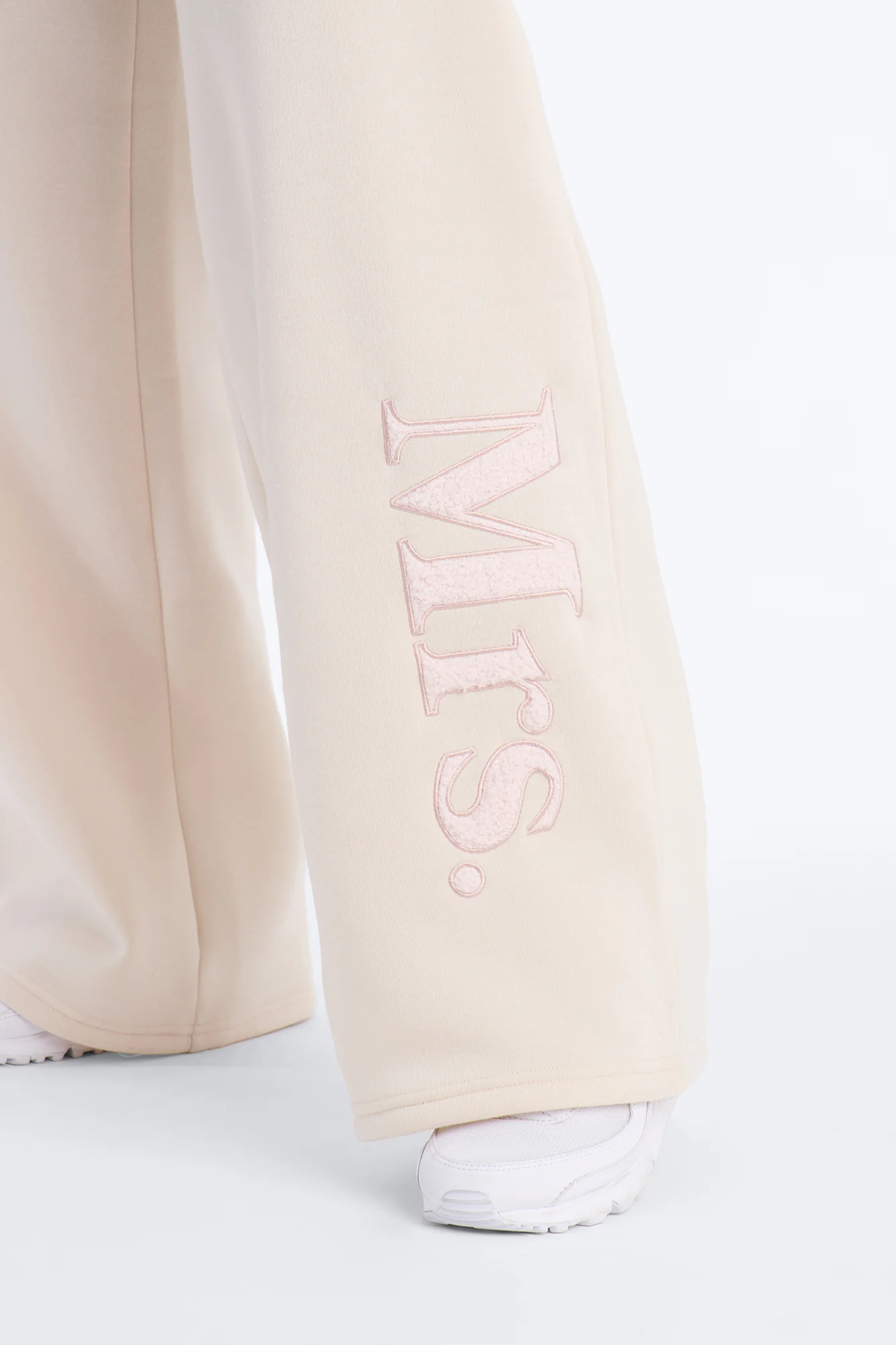 Soon To Be Mrs Fleece Pant Set - Cream - Image 7