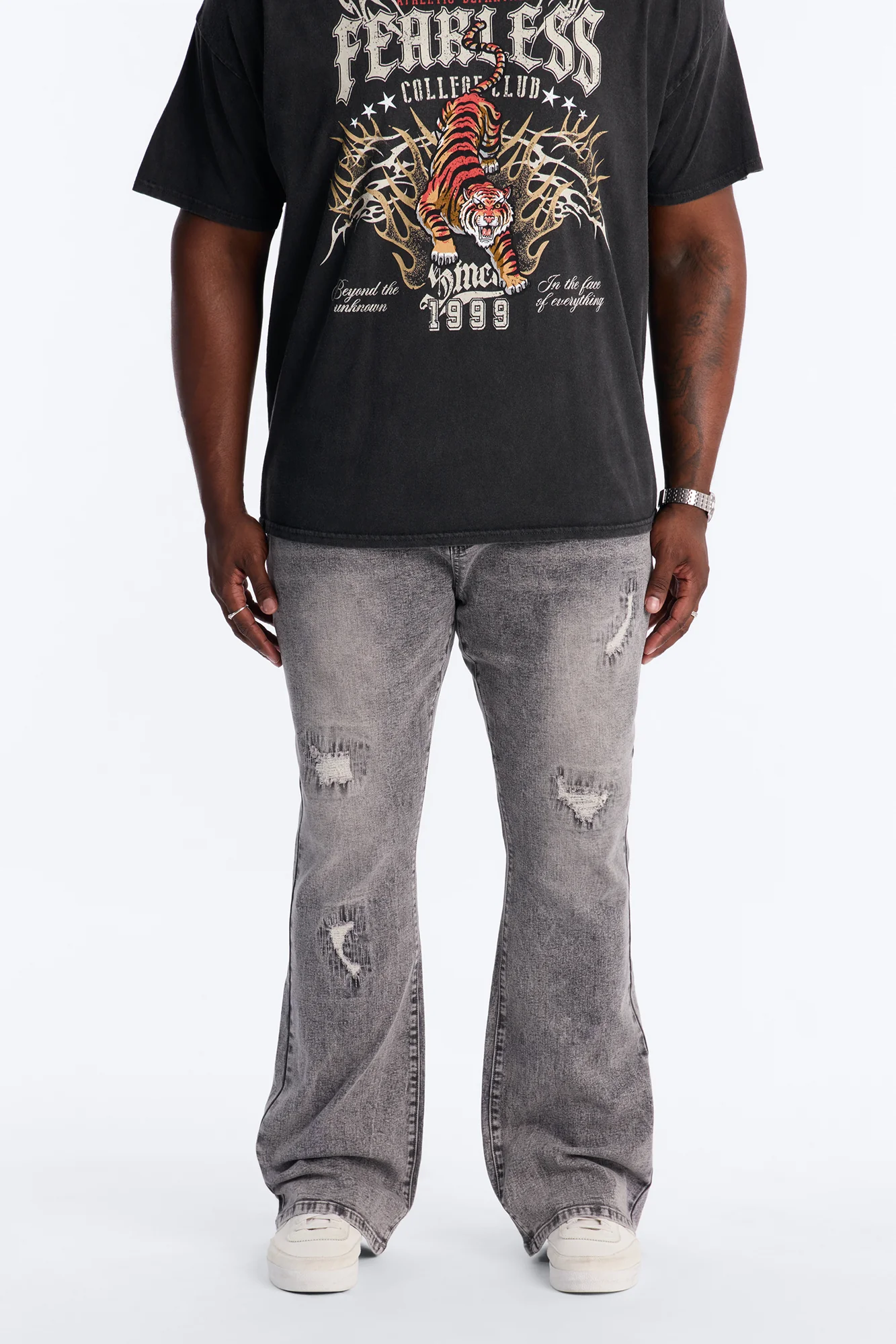Stacked Skinny Flare Threaded Destroyed Jeans - Grey - Image 4