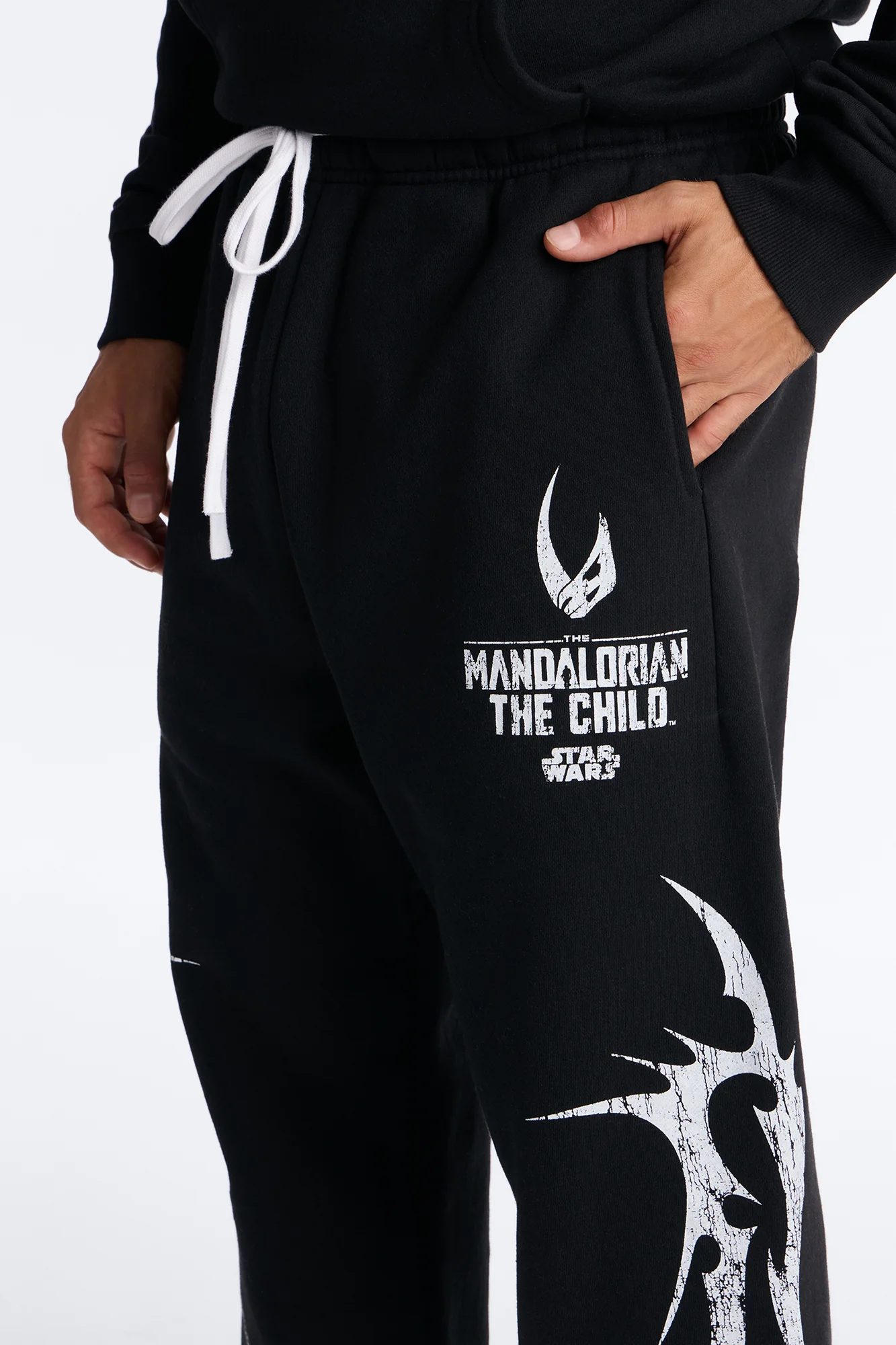 Star Wars Mandalorian The Child Sweatpant - Black - Image 3