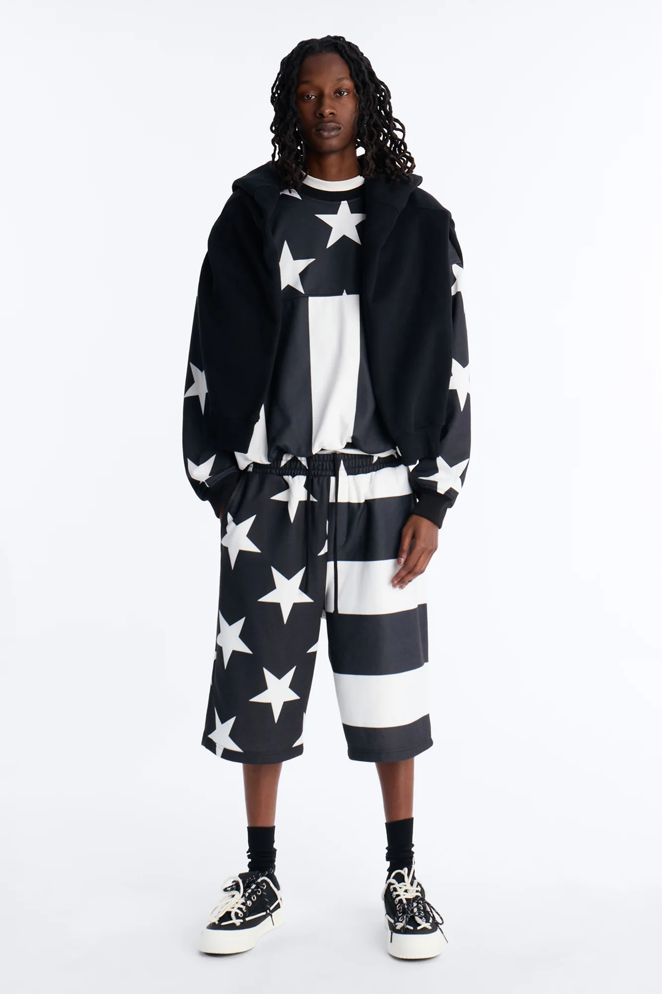 Stars And Stripes Oversized Crew Neck Sweatshirt - Black/White - Image 2