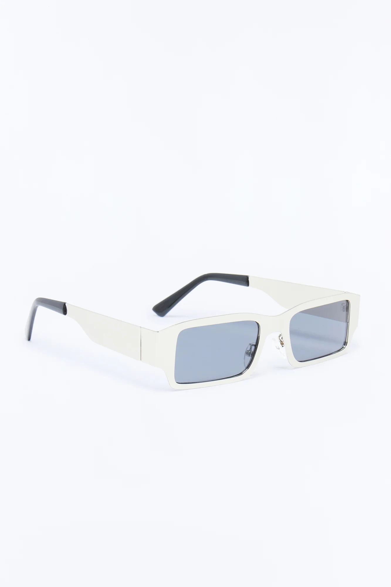 Statement Status Sunglasses - Silver - Image 4