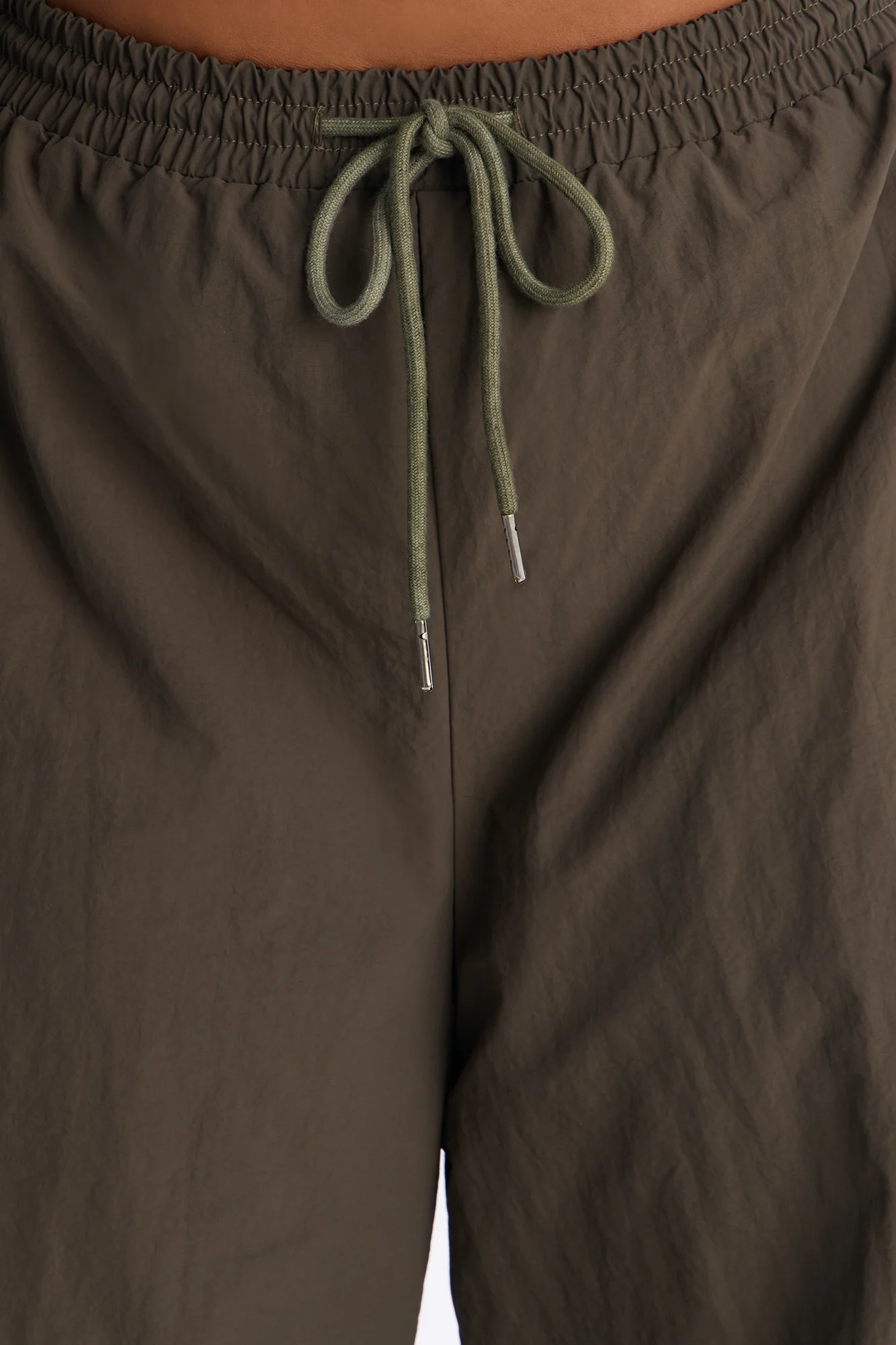 Static Energy Super Wide Leg Windbreaker Pant 33″ - Military Green - Image 6
