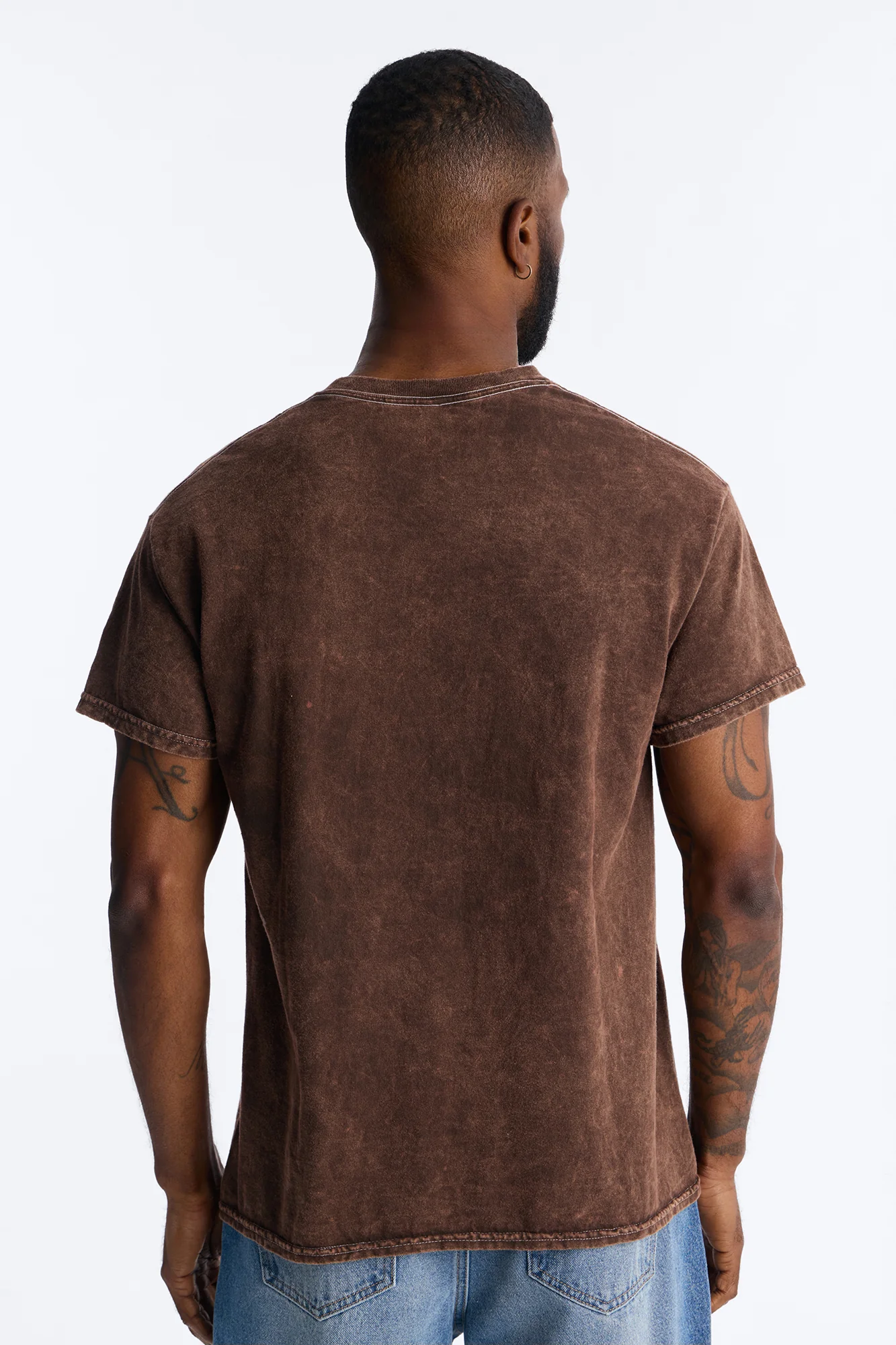 Stay Ten Toes Down Short Sleeve Tee - Chocolate - Image 4