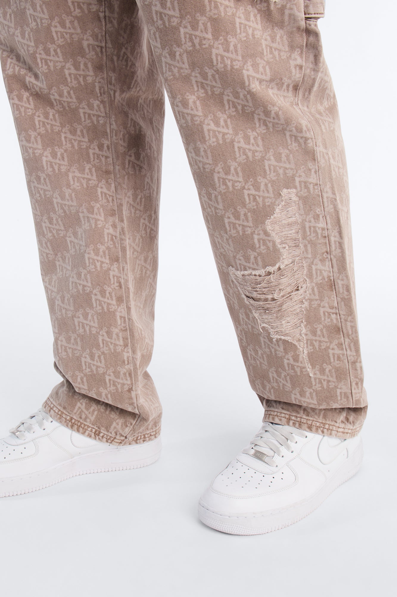 Straight Break Wide Monogram Distressed Jean - Khaki - Image 9