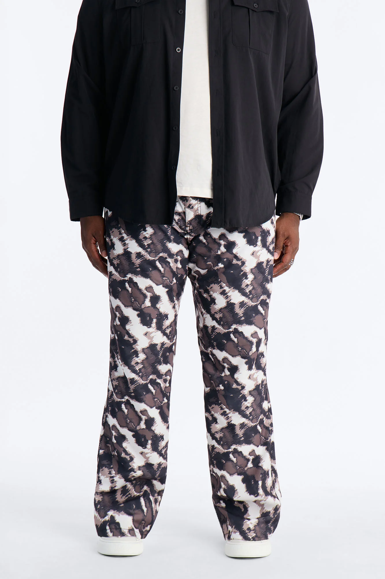 Straight Distorted Print Pant - Black - Image 5