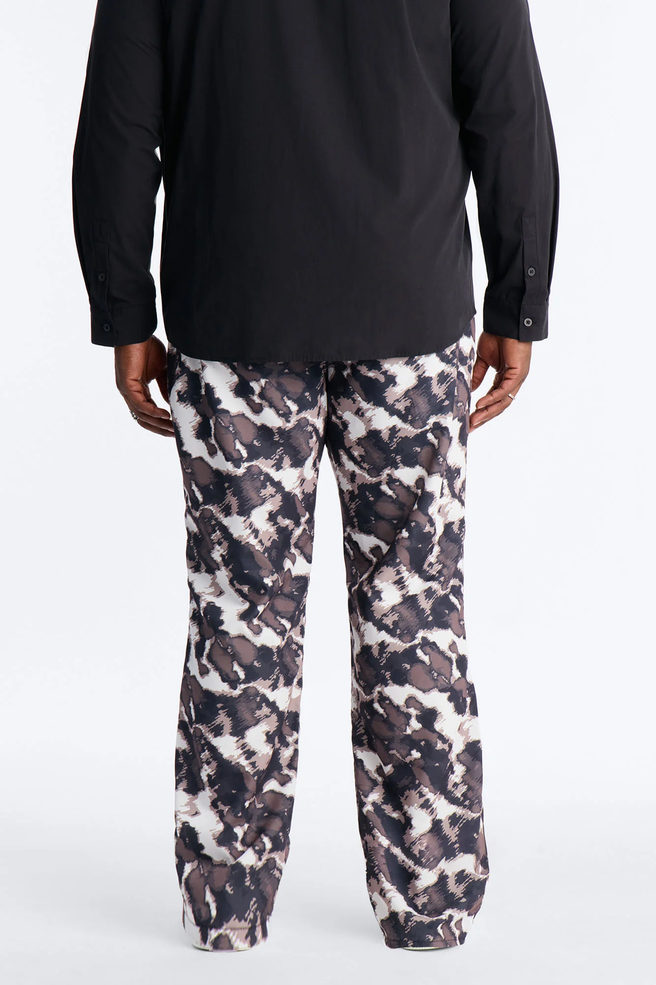 Straight Distorted Print Pant - Black - Image 8