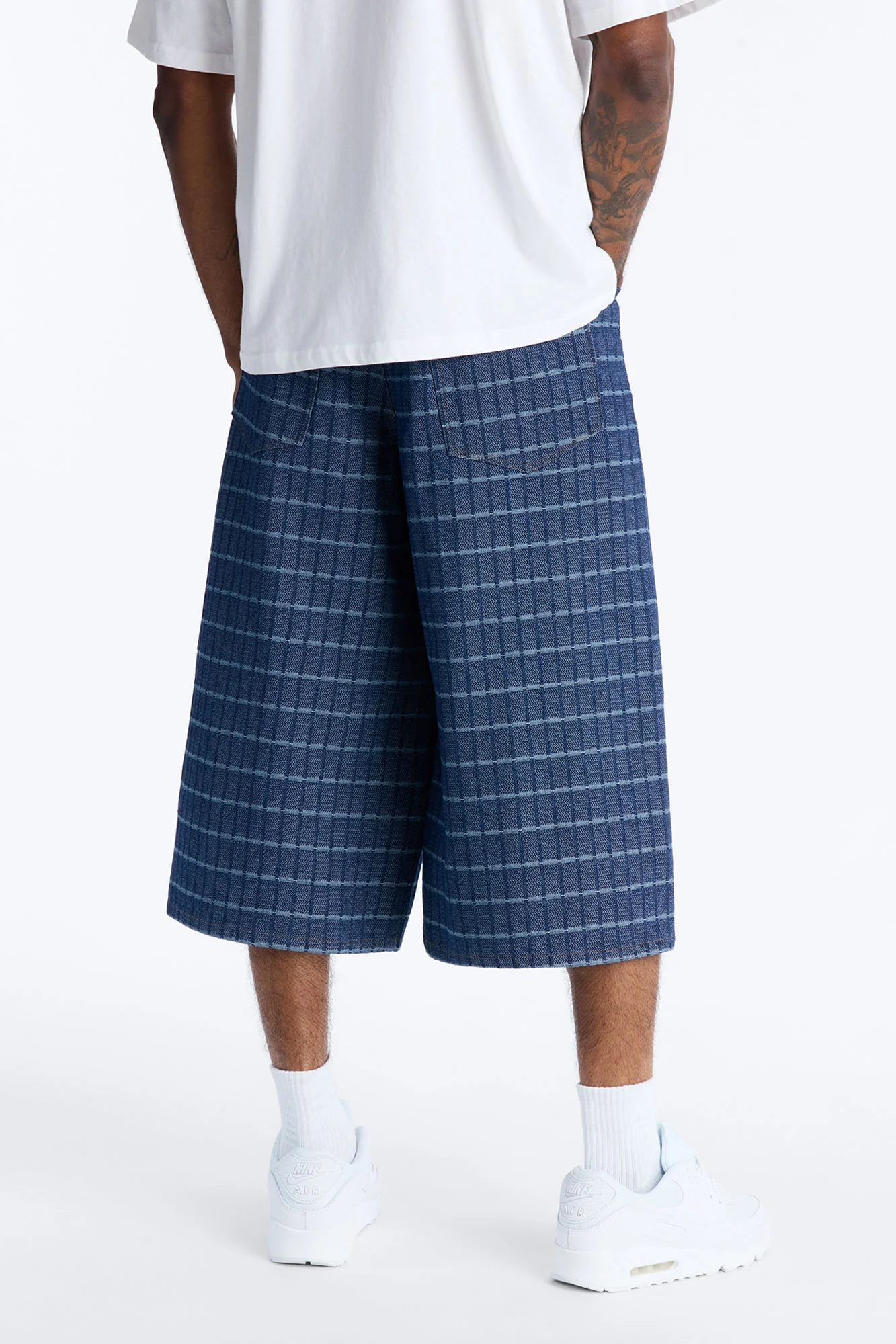 Super Baggy Gridlock Denim Short - Dark Wash - Image 4