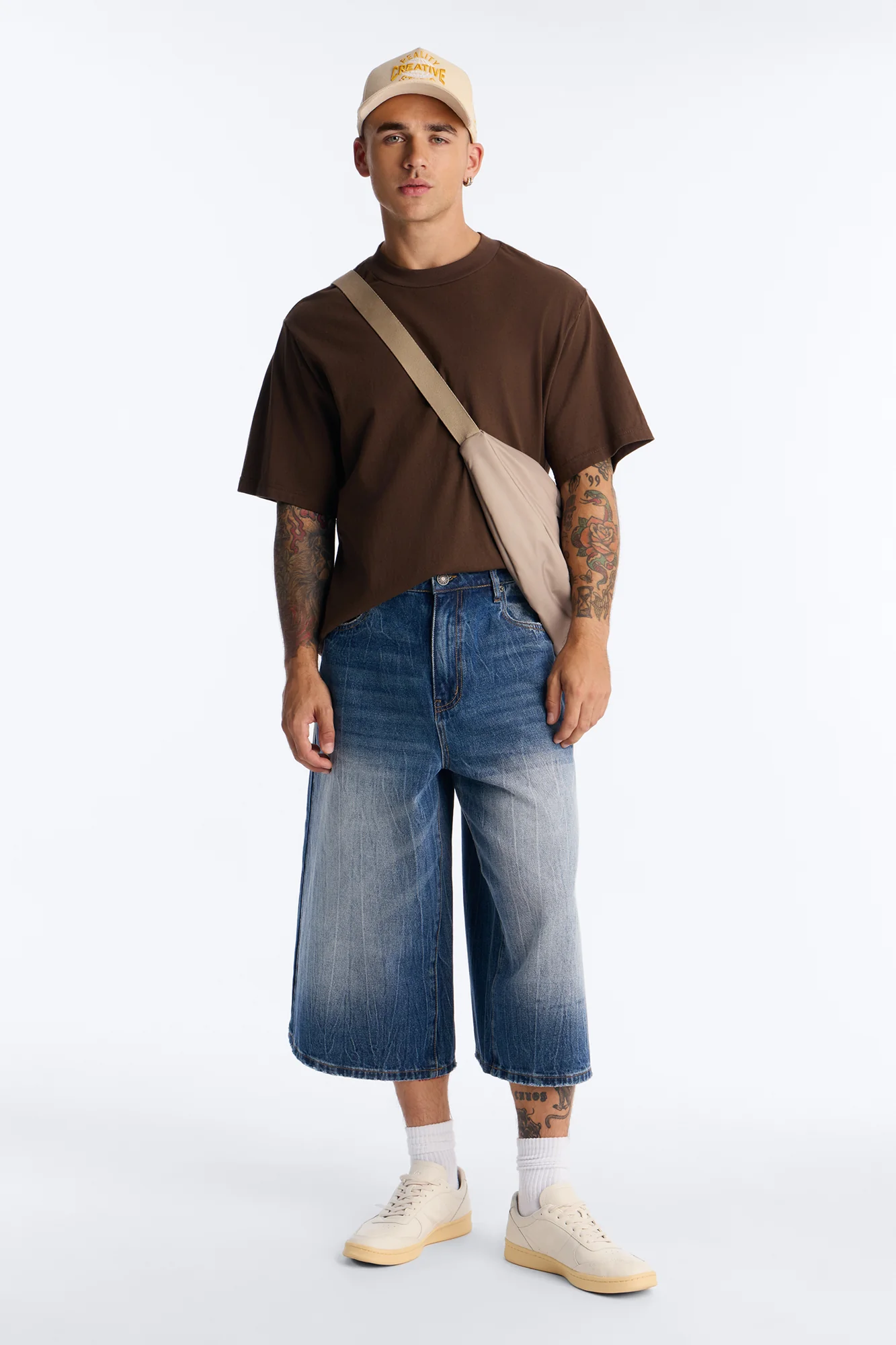 Super Baggy Melrose Denim Short - Dark Wash - Image 2