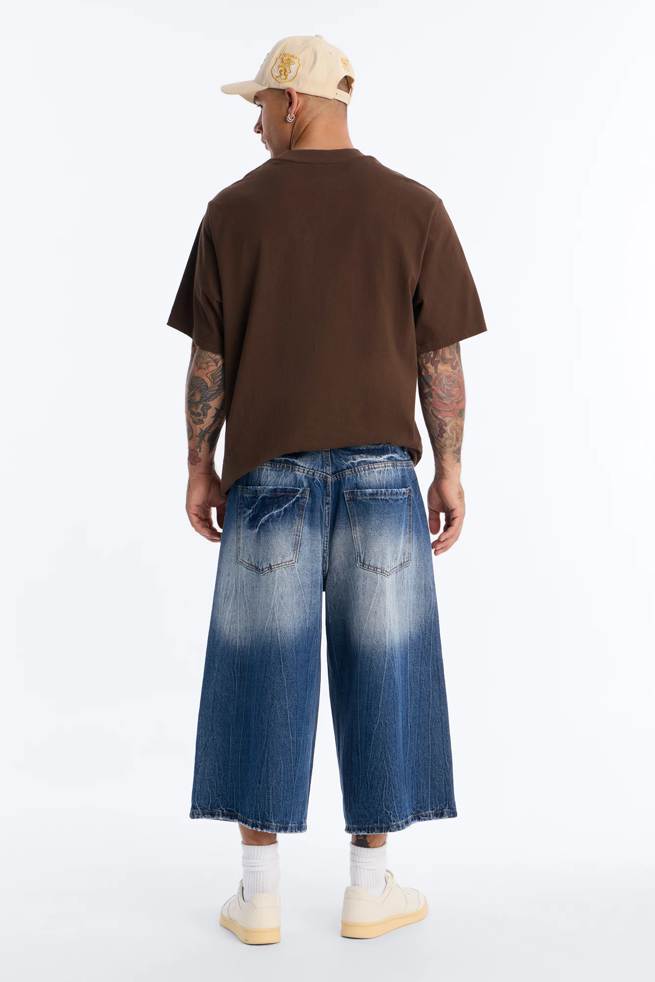 Super Baggy Melrose Denim Short - Dark Wash - Image 4