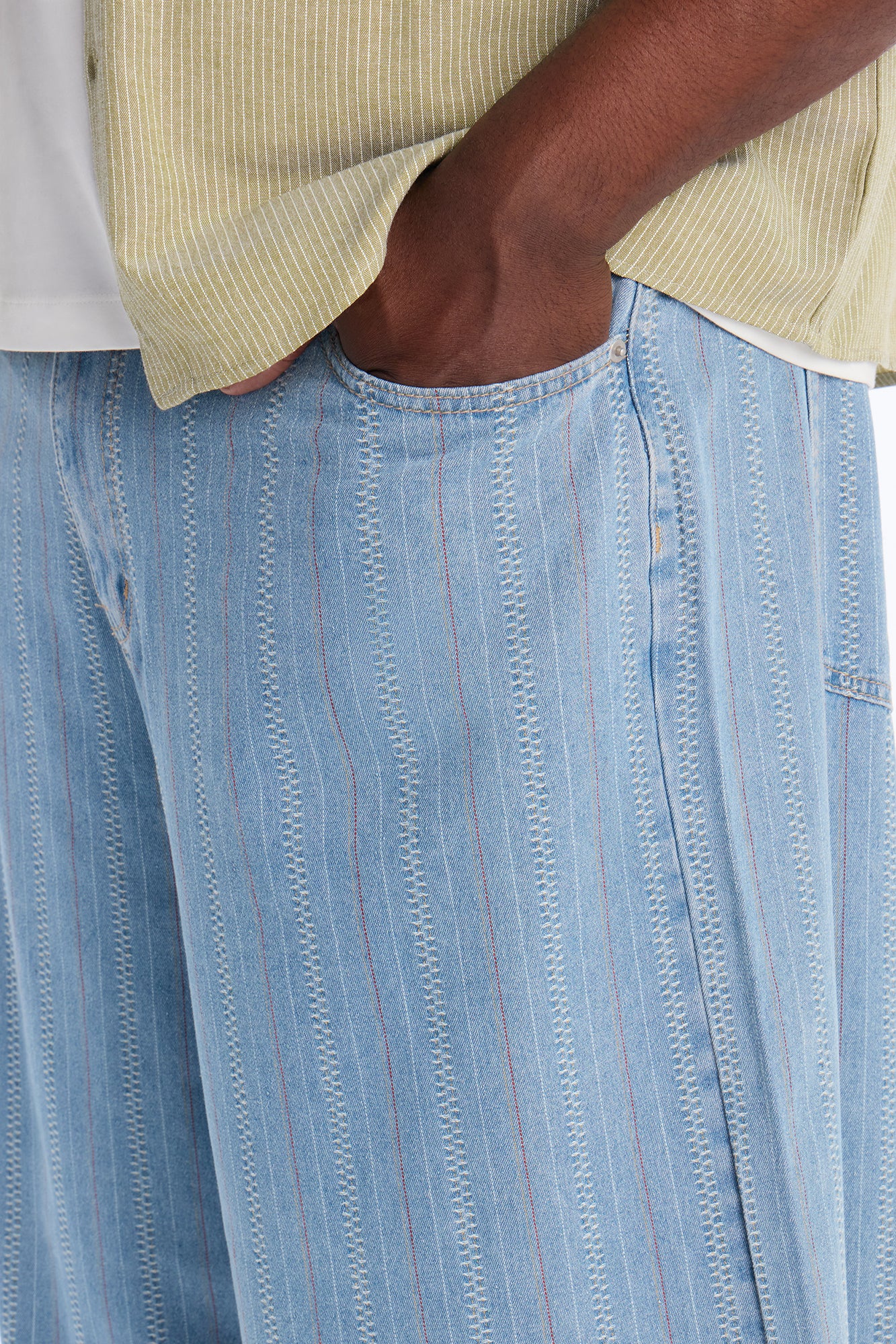 Super Baggy Outfield Denim Short - Light Blue Wash - Image 8
