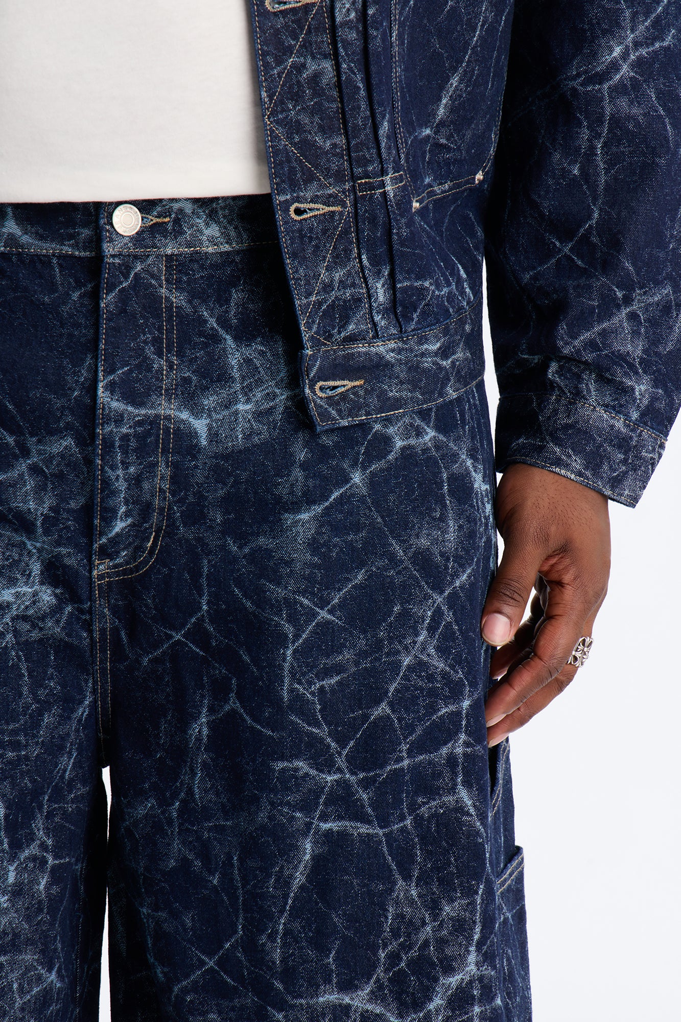 Supper Baggy Marble Flow Denim Short - Dark Wash - Image 7