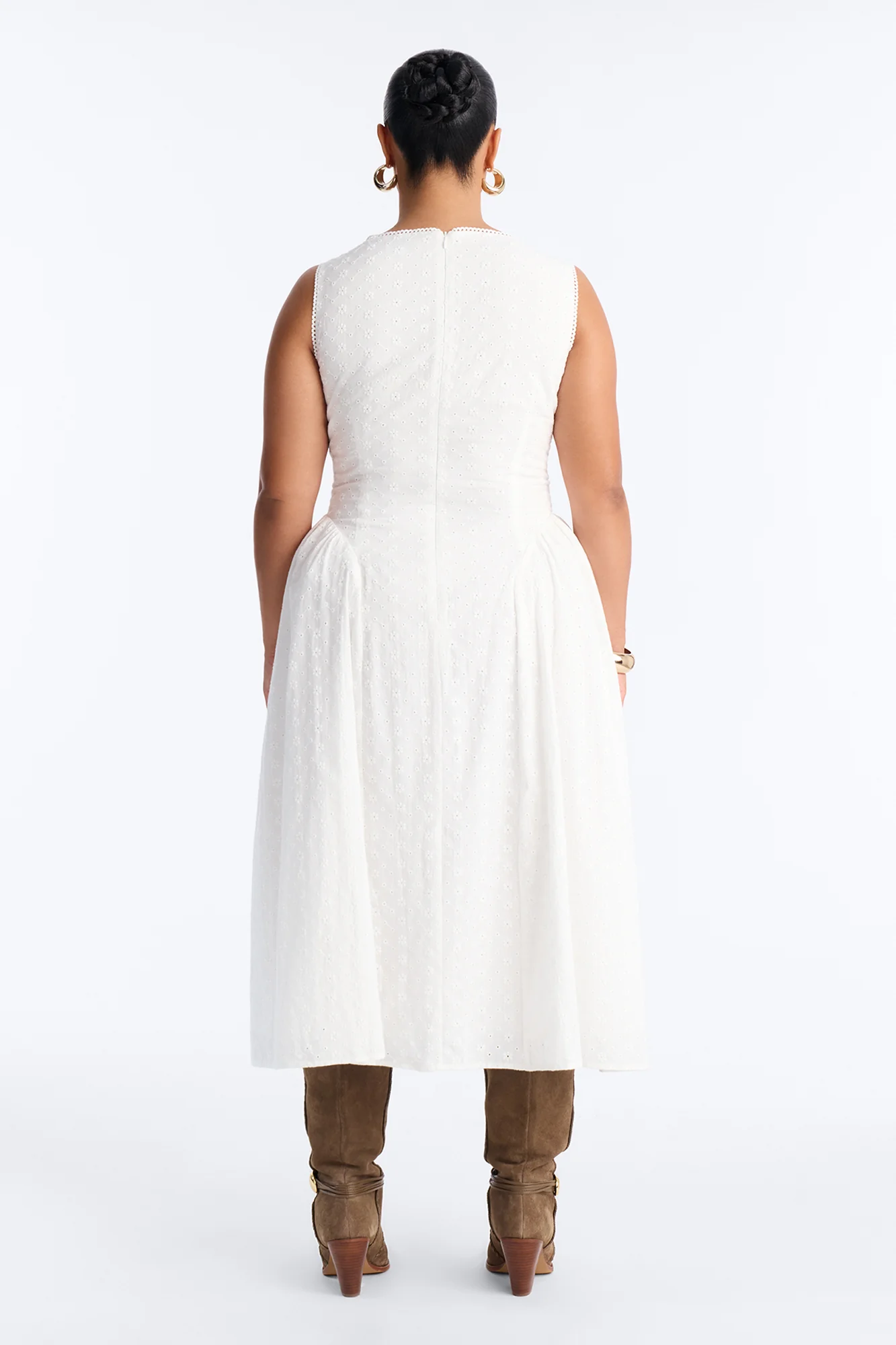 Sweet Pea Eyelet Midi Dress - White - Image 10