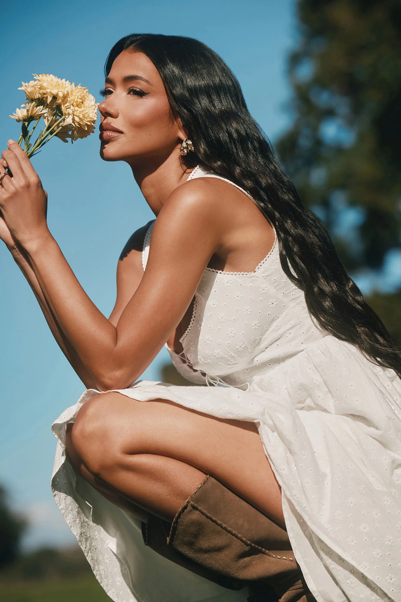 Sweet Pea Eyelet Midi Dress - White - Image 2