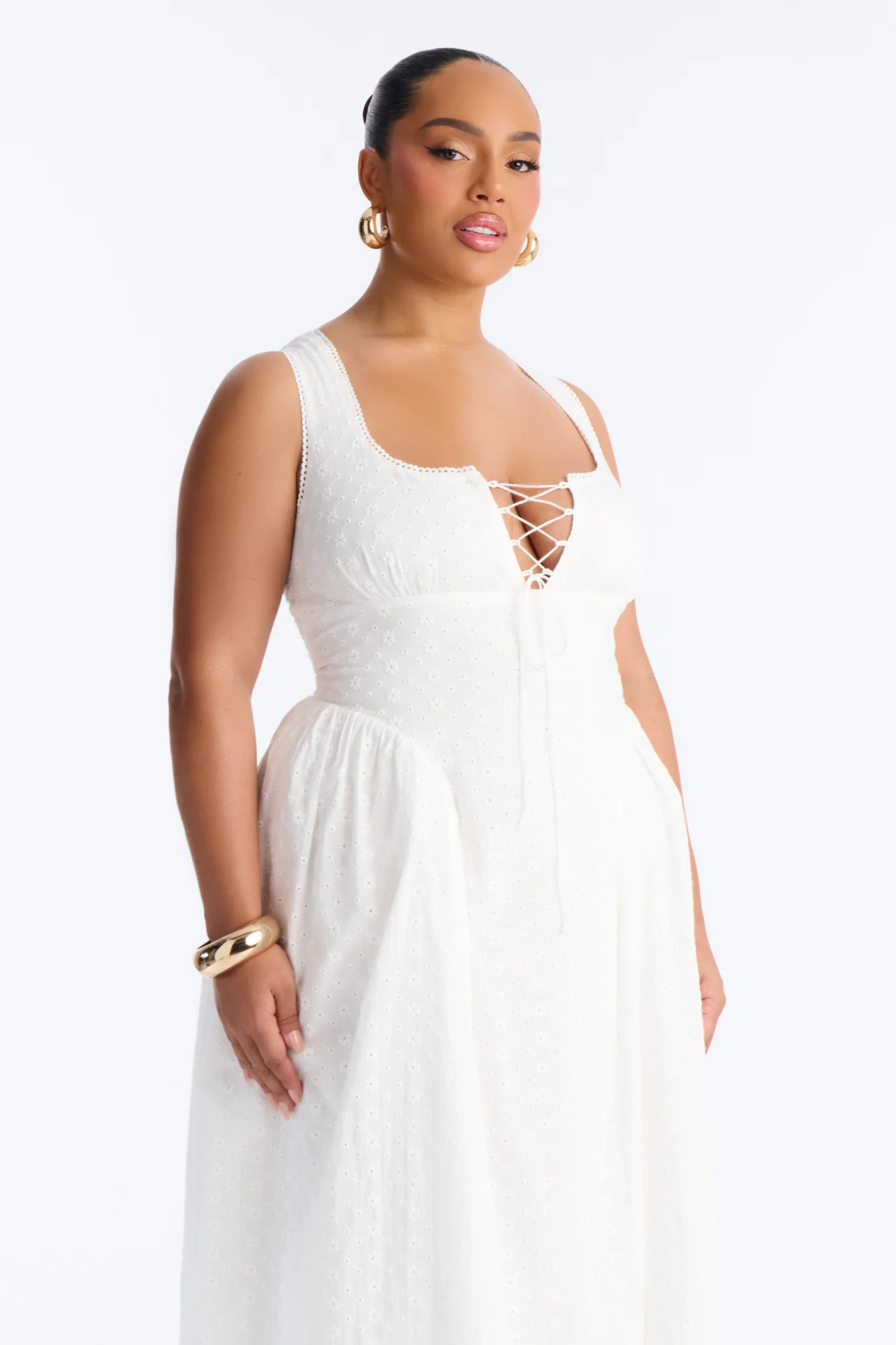 Sweet Pea Eyelet Midi Dress - White - Image 8