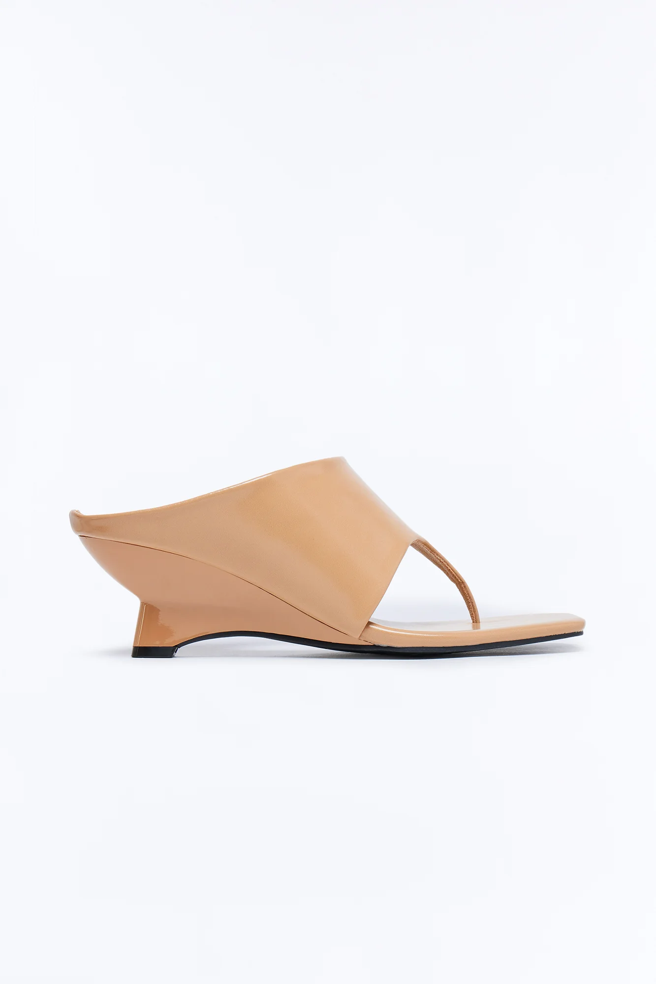 Tavia Novelty Thong Wedges - Taupe