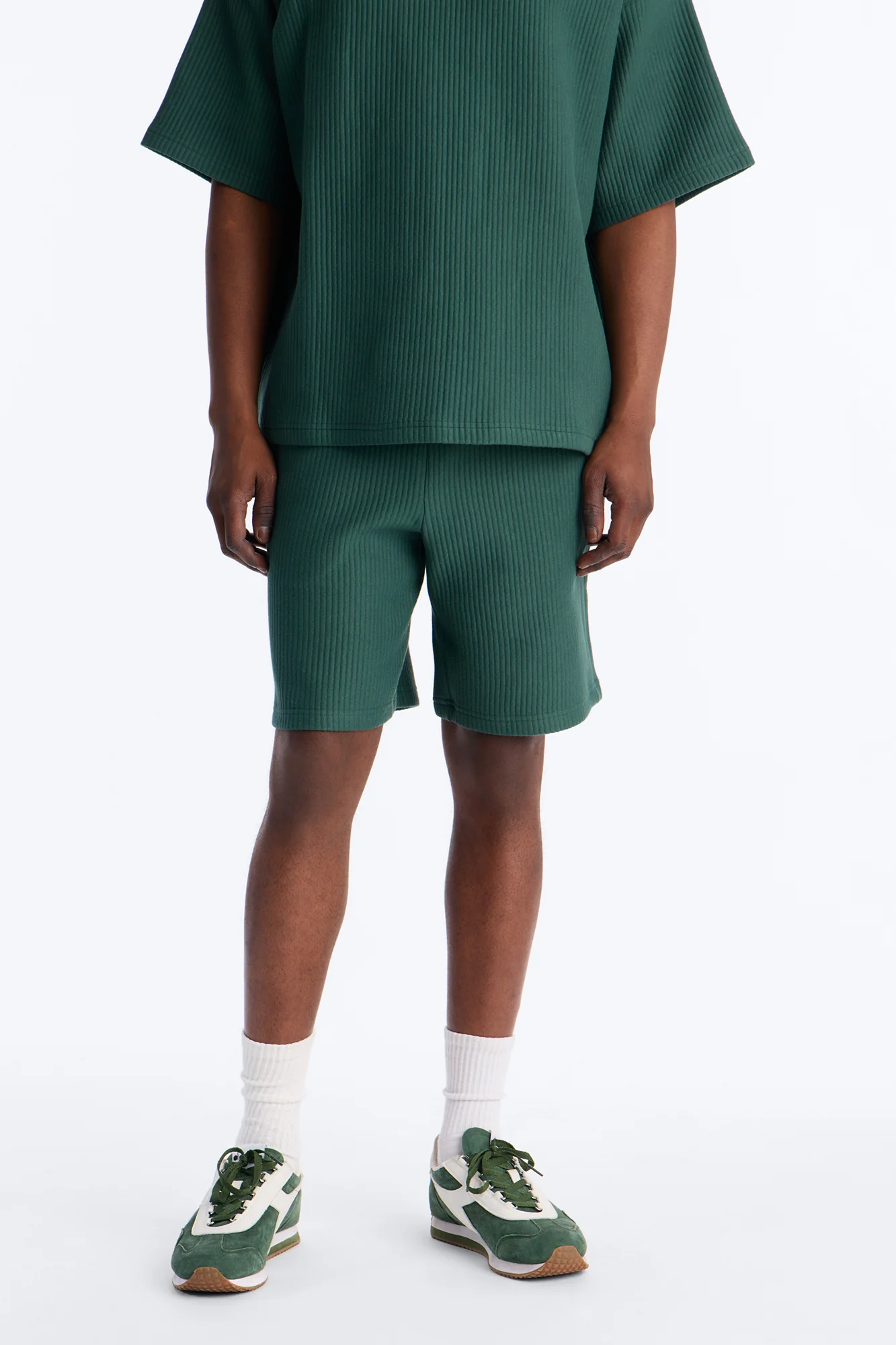 Textured Relaxed Sweatshort - Hunter Green
