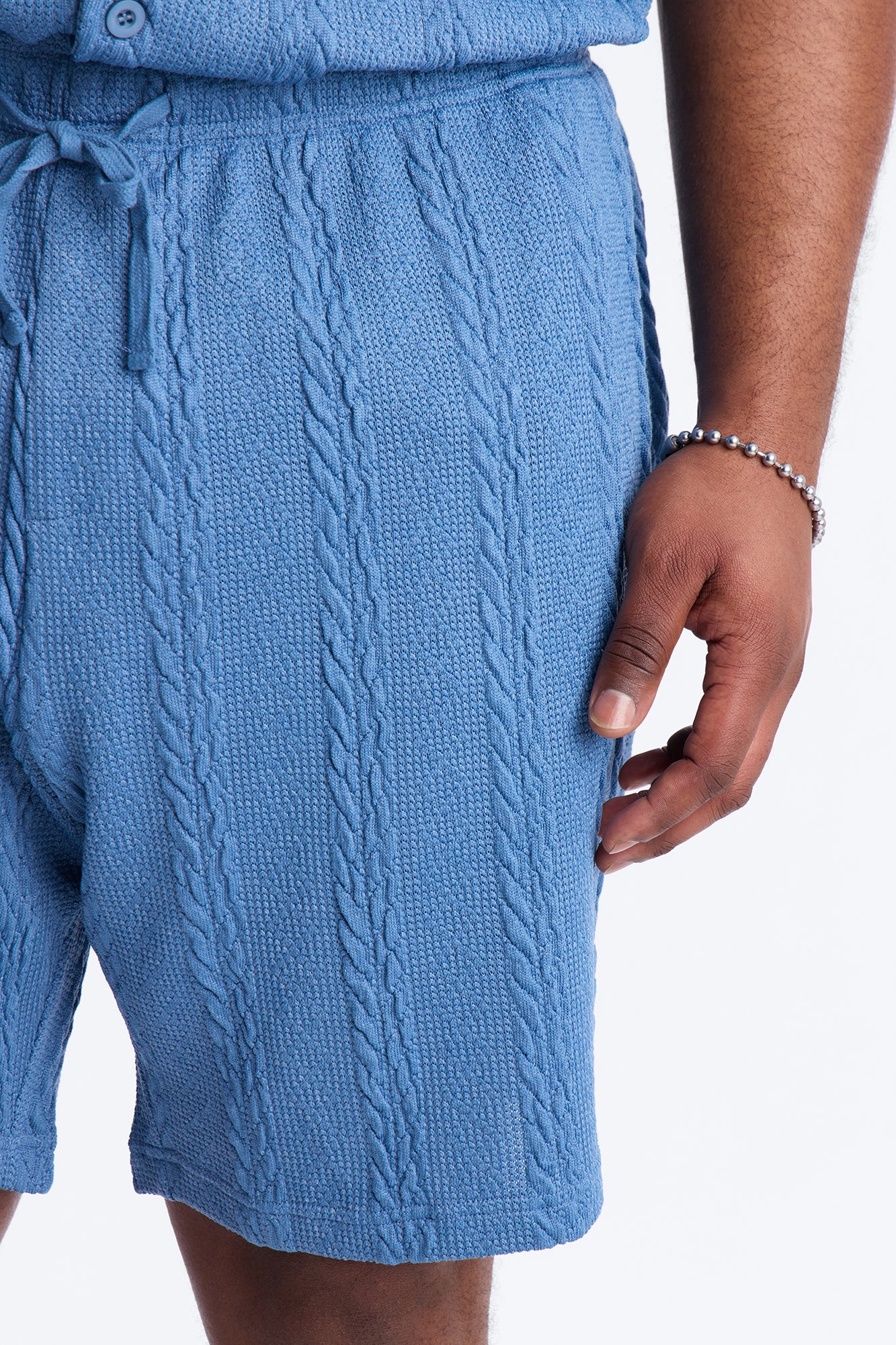 Textured Stripes Relaxed Drawstring Shorts - Blue - Image 7