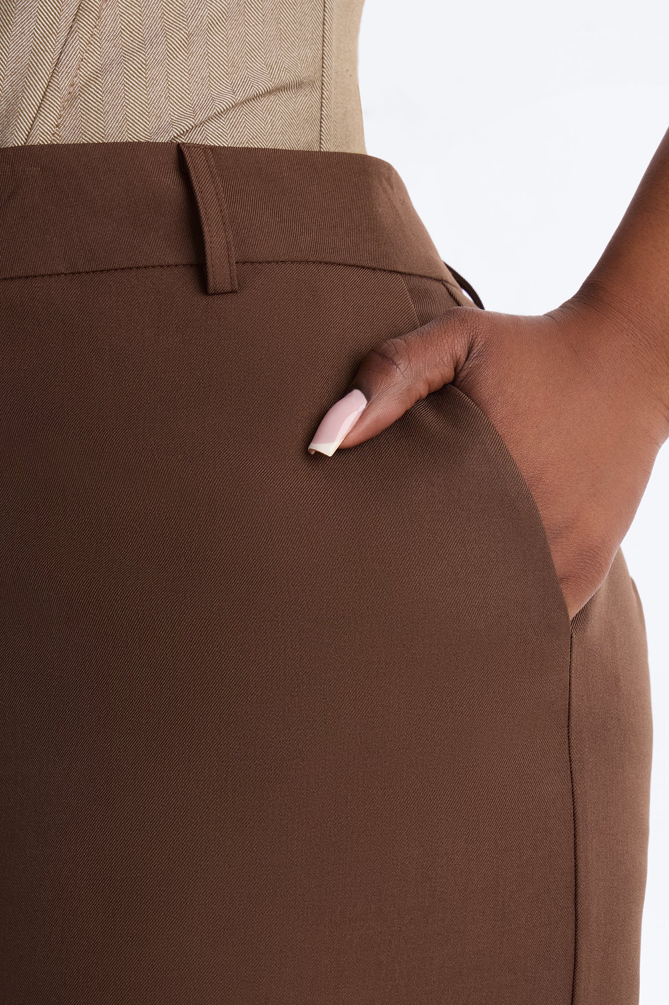 The Perfect Low Rise Wide Leg Trouser Pant 33″ - Chocolate - Image 6