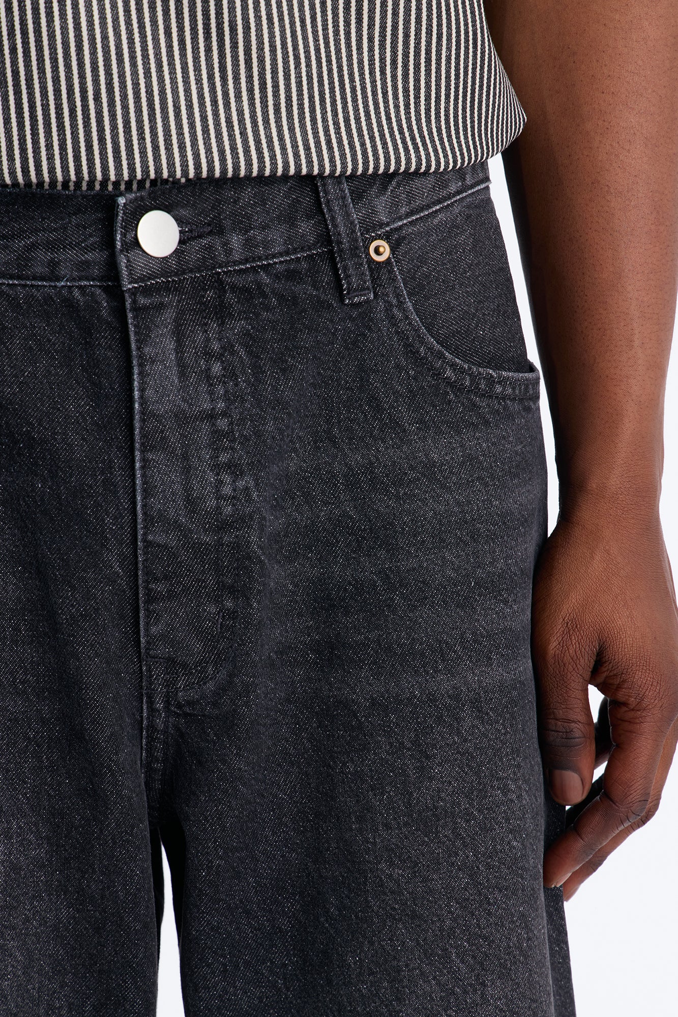 The Staple Baggy Jean - Black Wash - Image 3