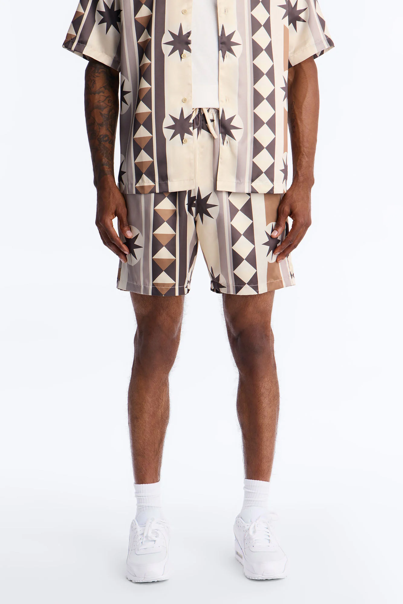 Toscana Geo Relaxed Short - Tan - Image 2