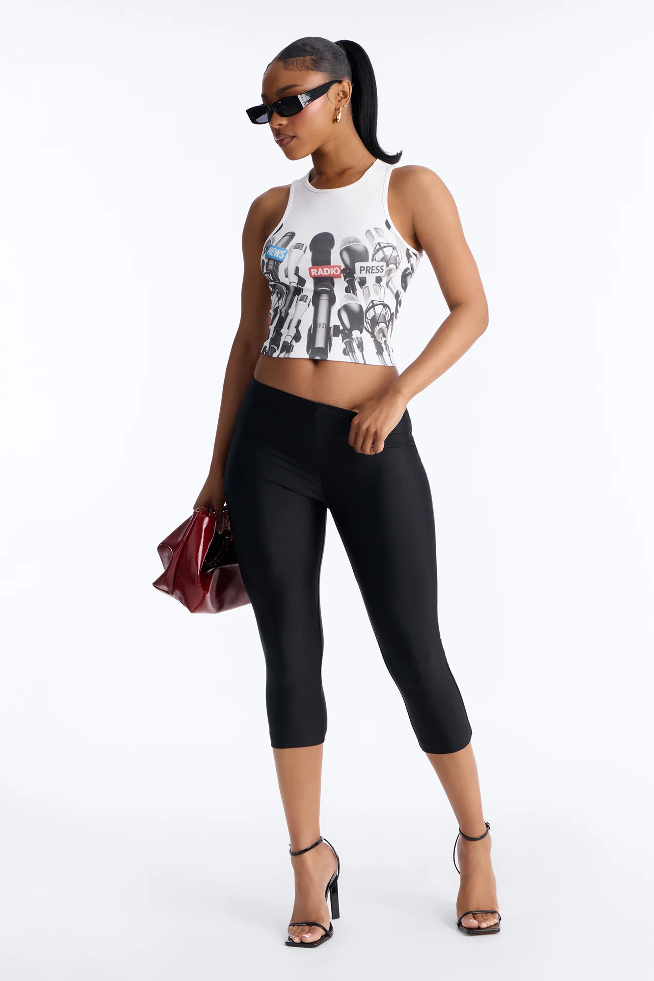 Tricot Low Rise Clean Waistband Capri Legging - Black