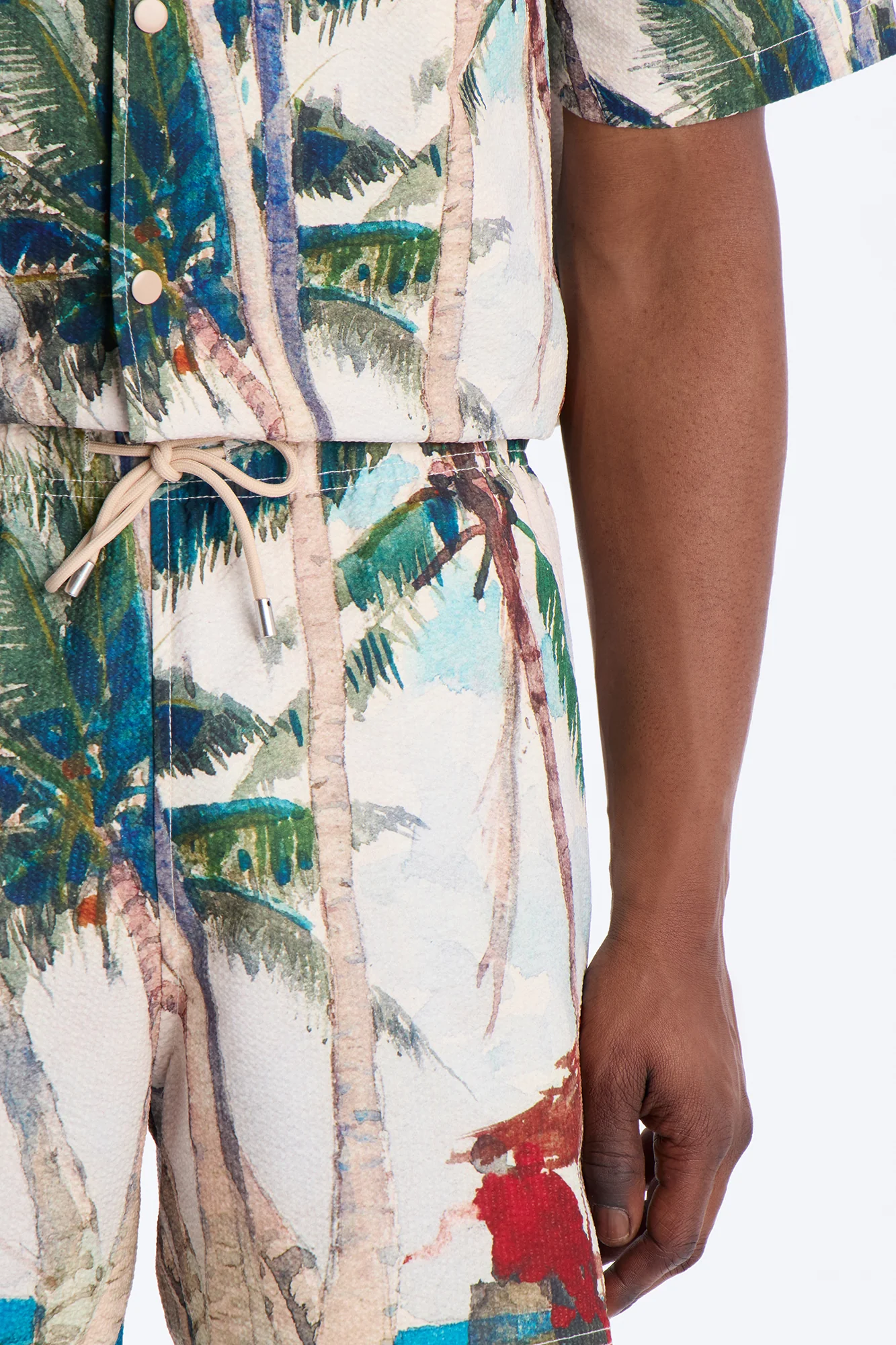 Tropical Get Away Printed Seersucker Swim Trunk 6″ - Multi Color - Image 3